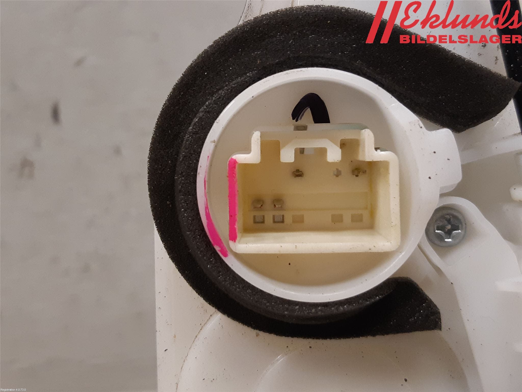 Mazda 2 (DJ) 15-22 Låskista-Dörrlås