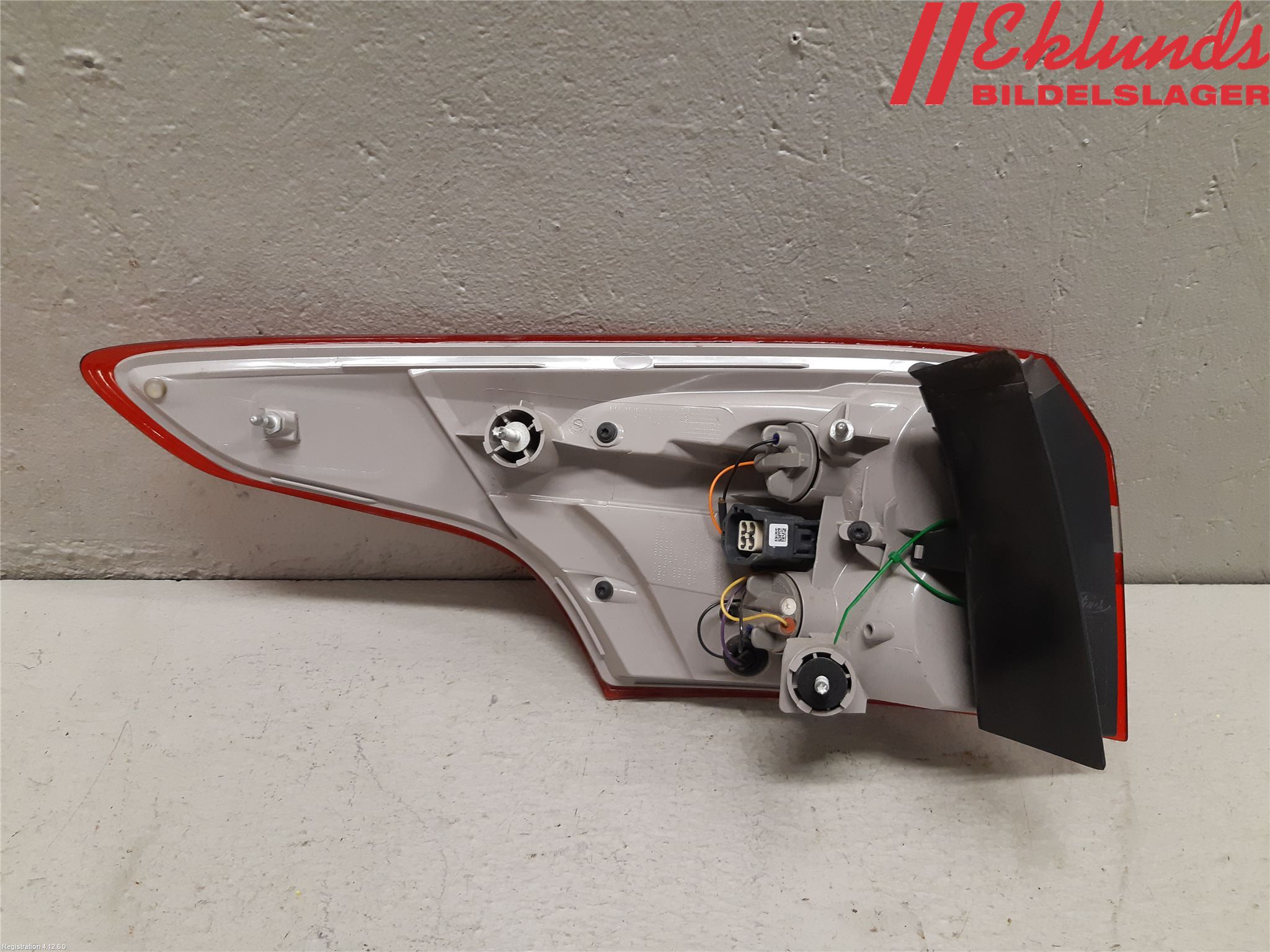 Ford FOCUS 15-18 Bakljus Höger