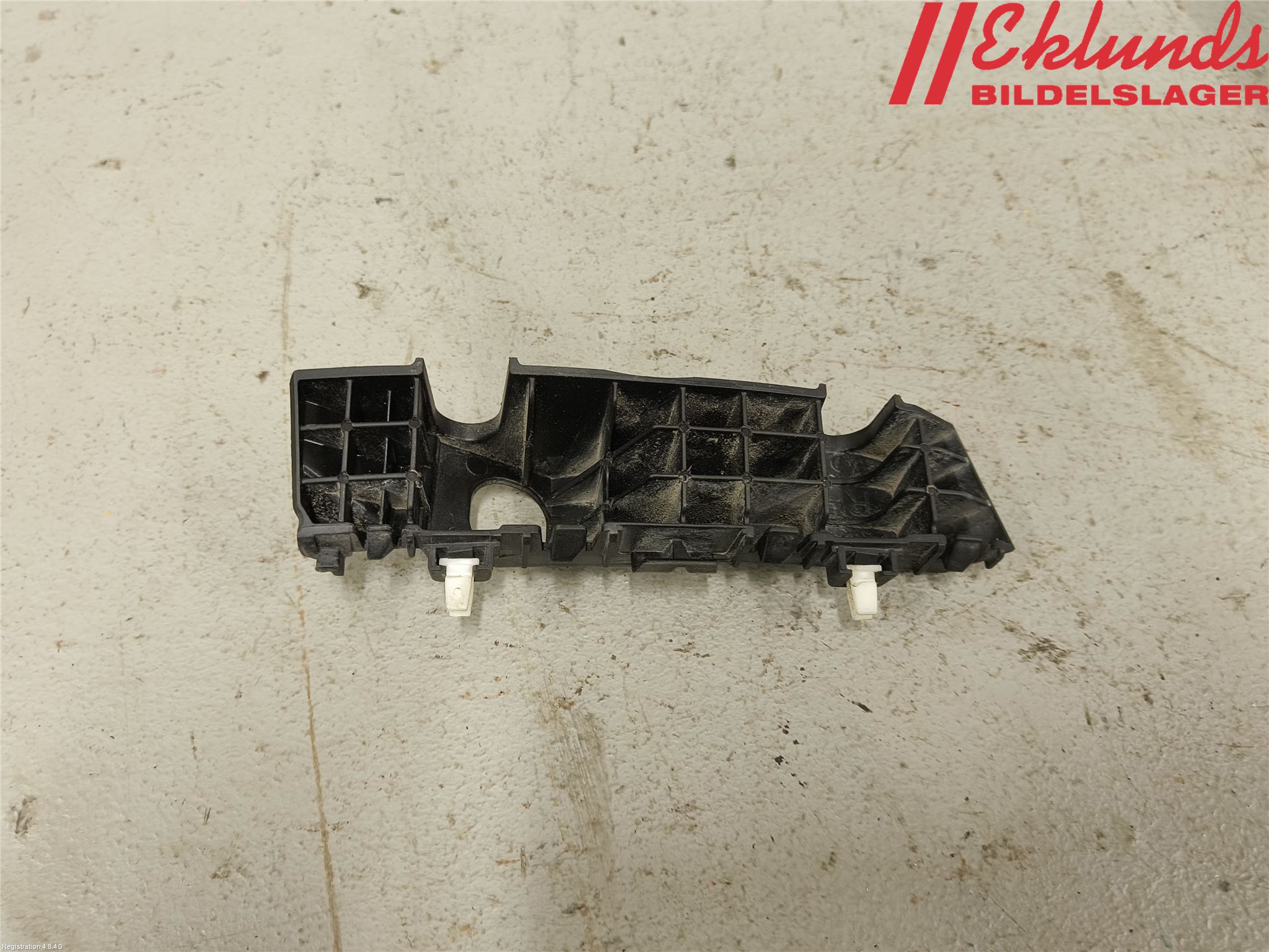 Kia XCEED 19- Stötfångarfäste Fram Hö