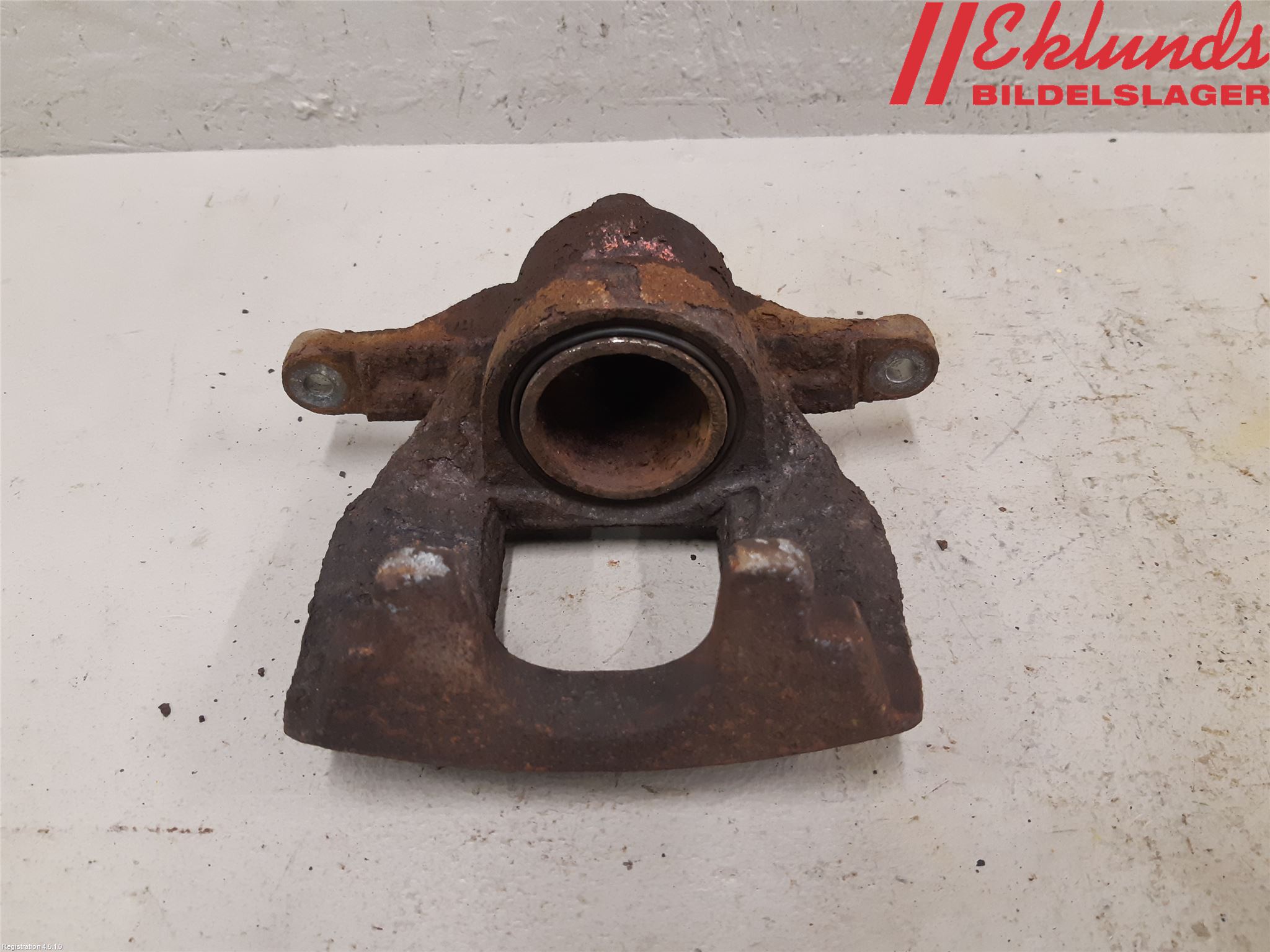 Toyota AVENSIS 09-15 Bromsok Fram Vänster