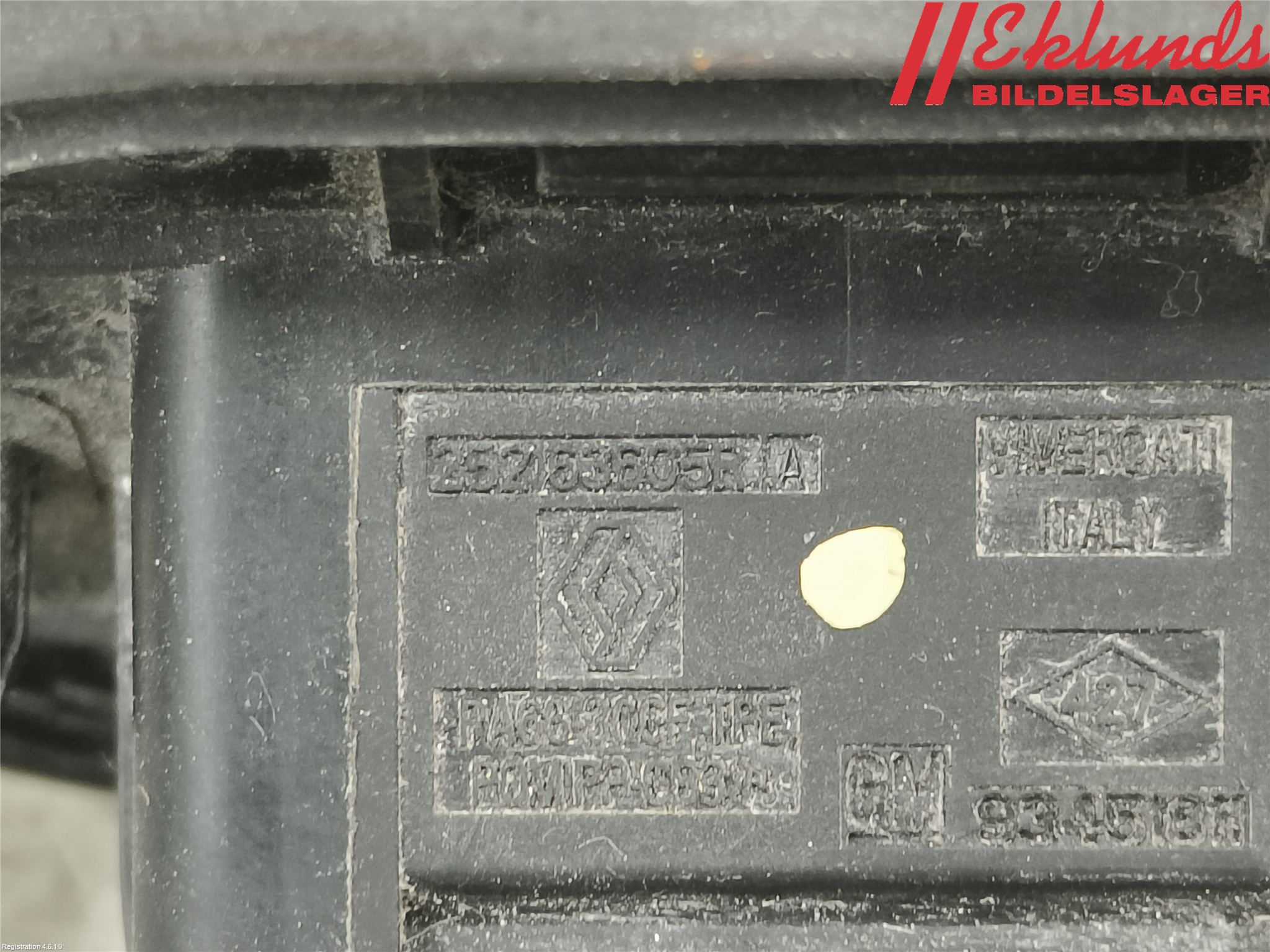 Renault TRAFIC/E-TECH 15- Centrallåskontakt Vid Lås