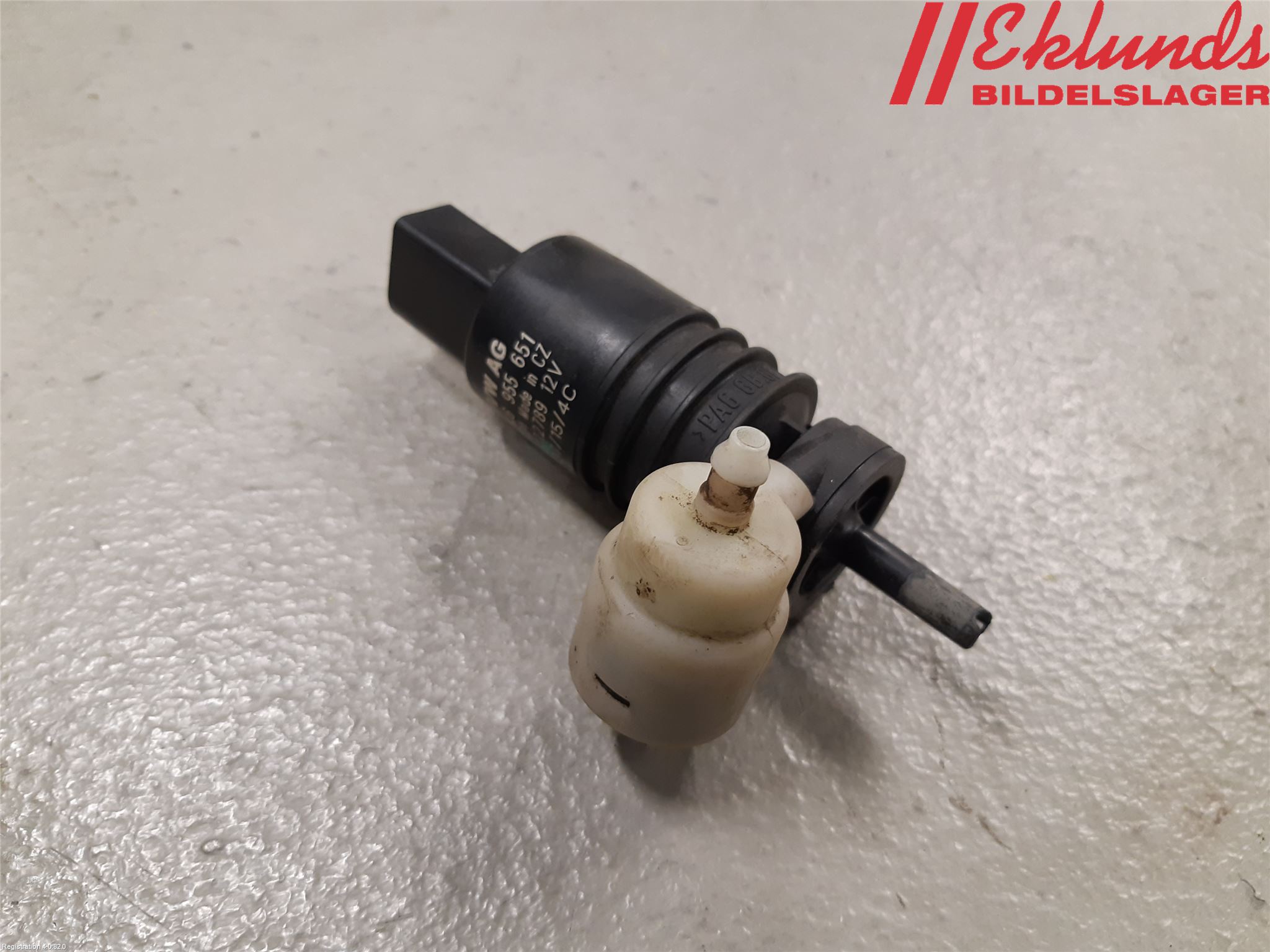 Volkswagen VW CADDY 11-15 Spolarpump Vindruta