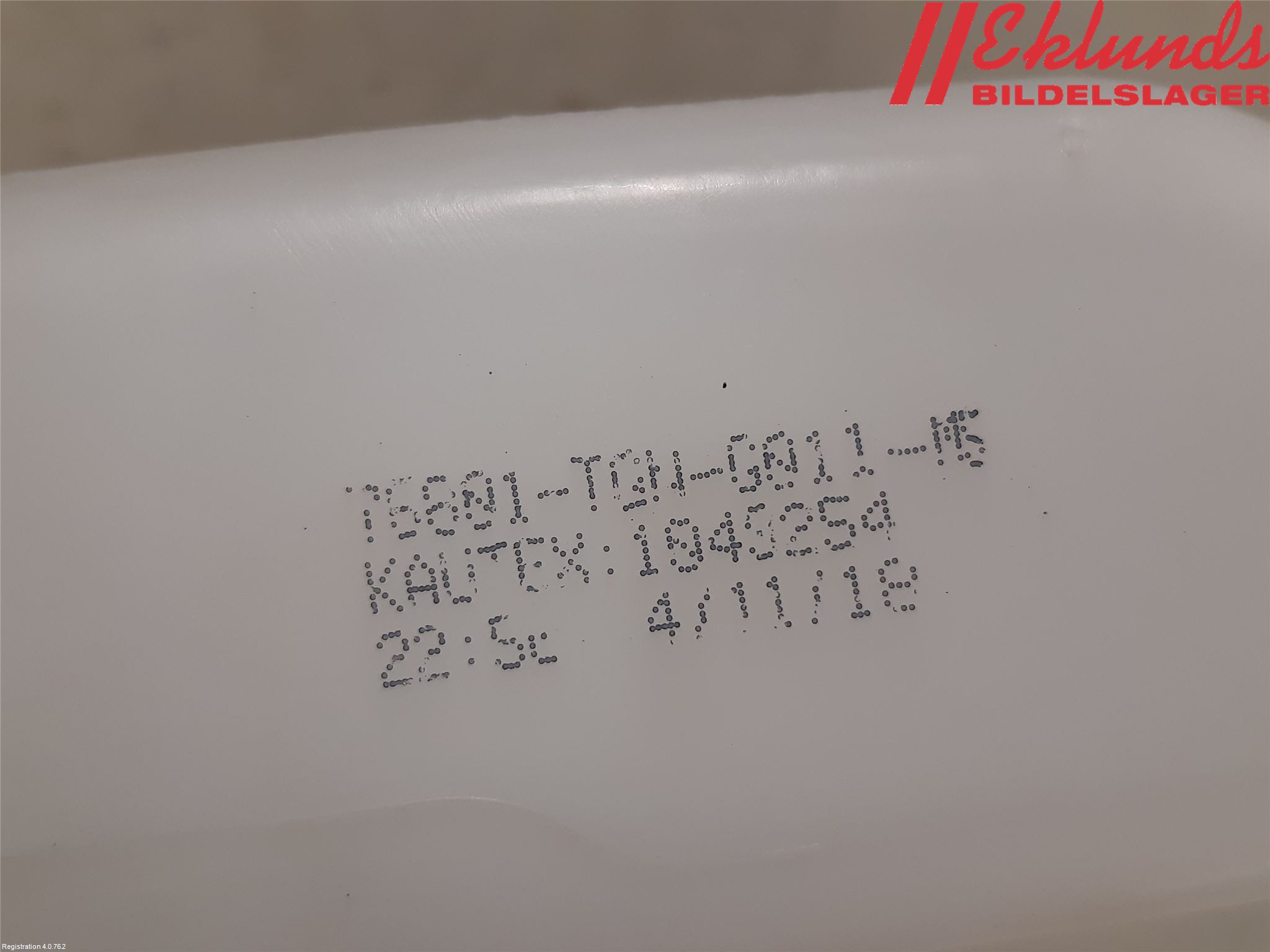 Honda CIVIC 17-22 Spolartank Vindruta-Strål