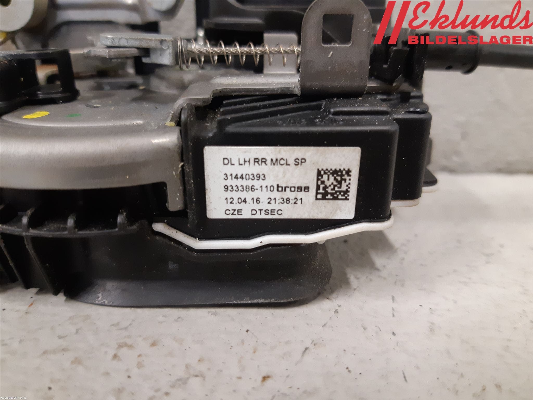 Volvo V40 12-19 Låskista-Dörrlås