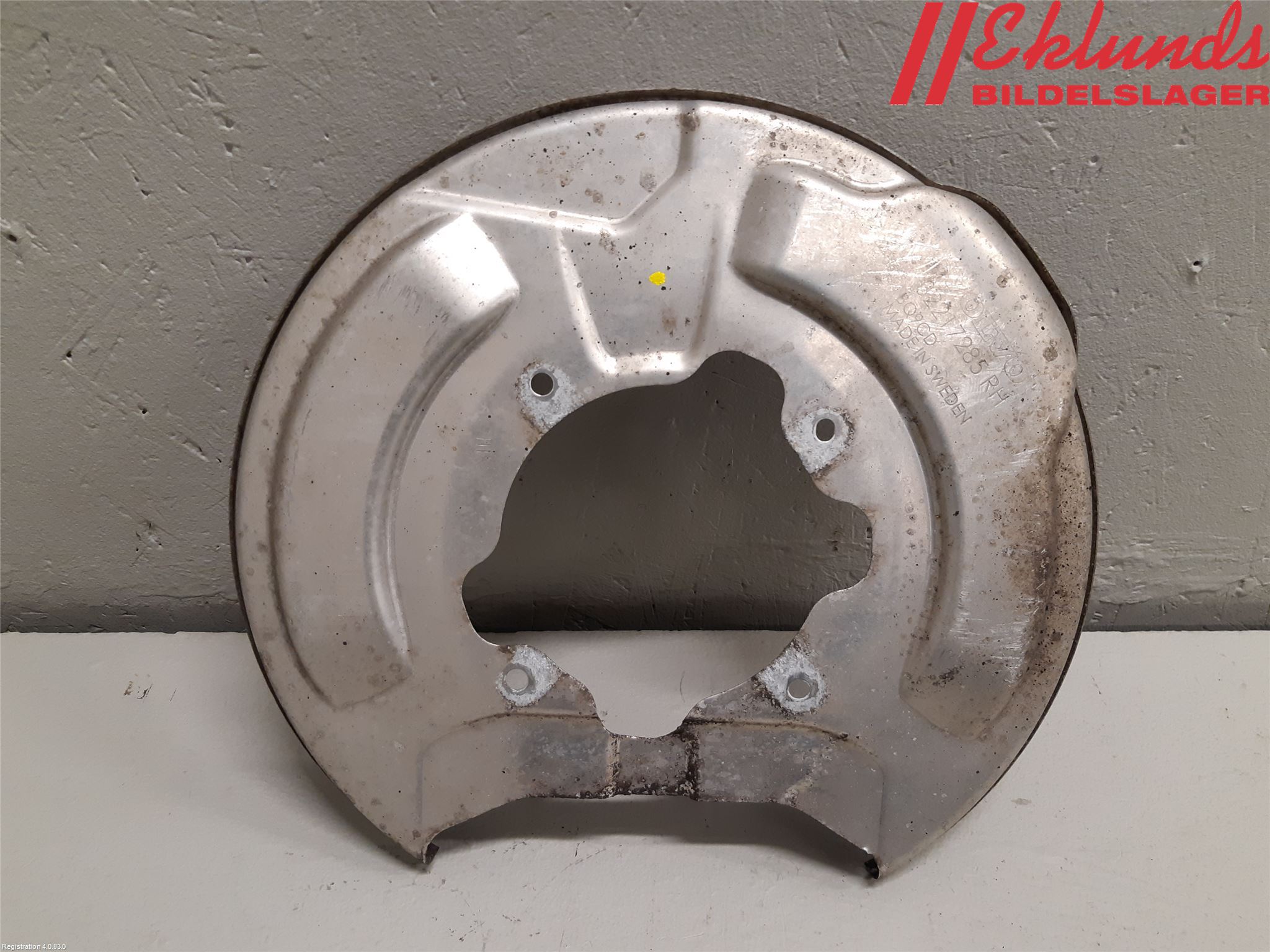 Volvo V90 17->> Bromssköld Bak