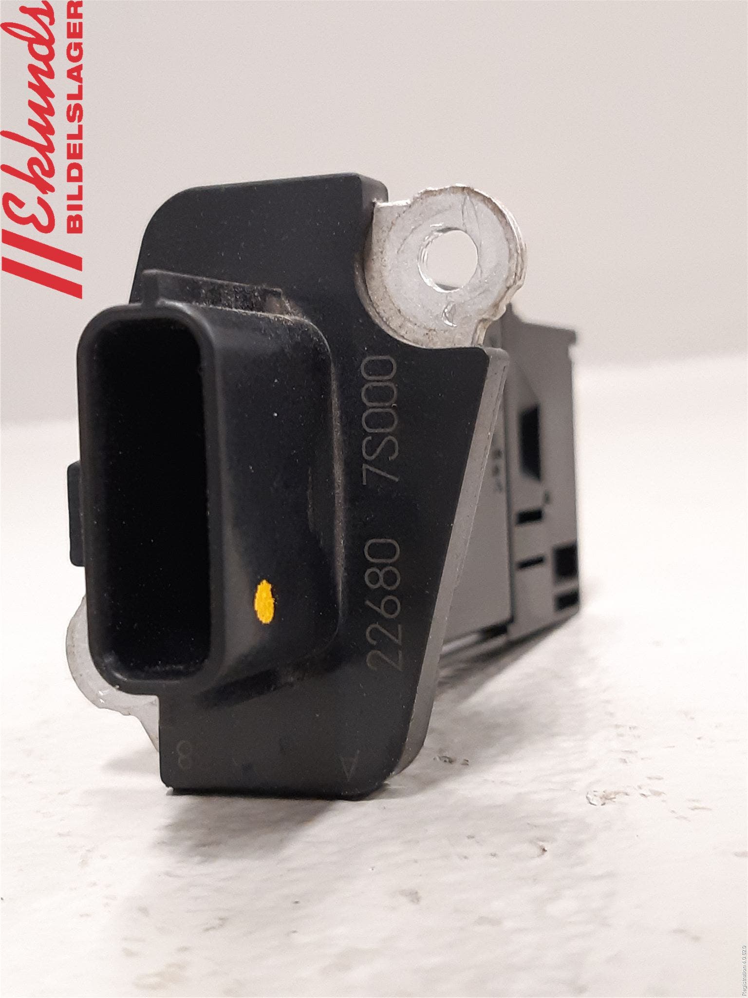 Nissan NAVARA 05-16 Injluftmassamätare