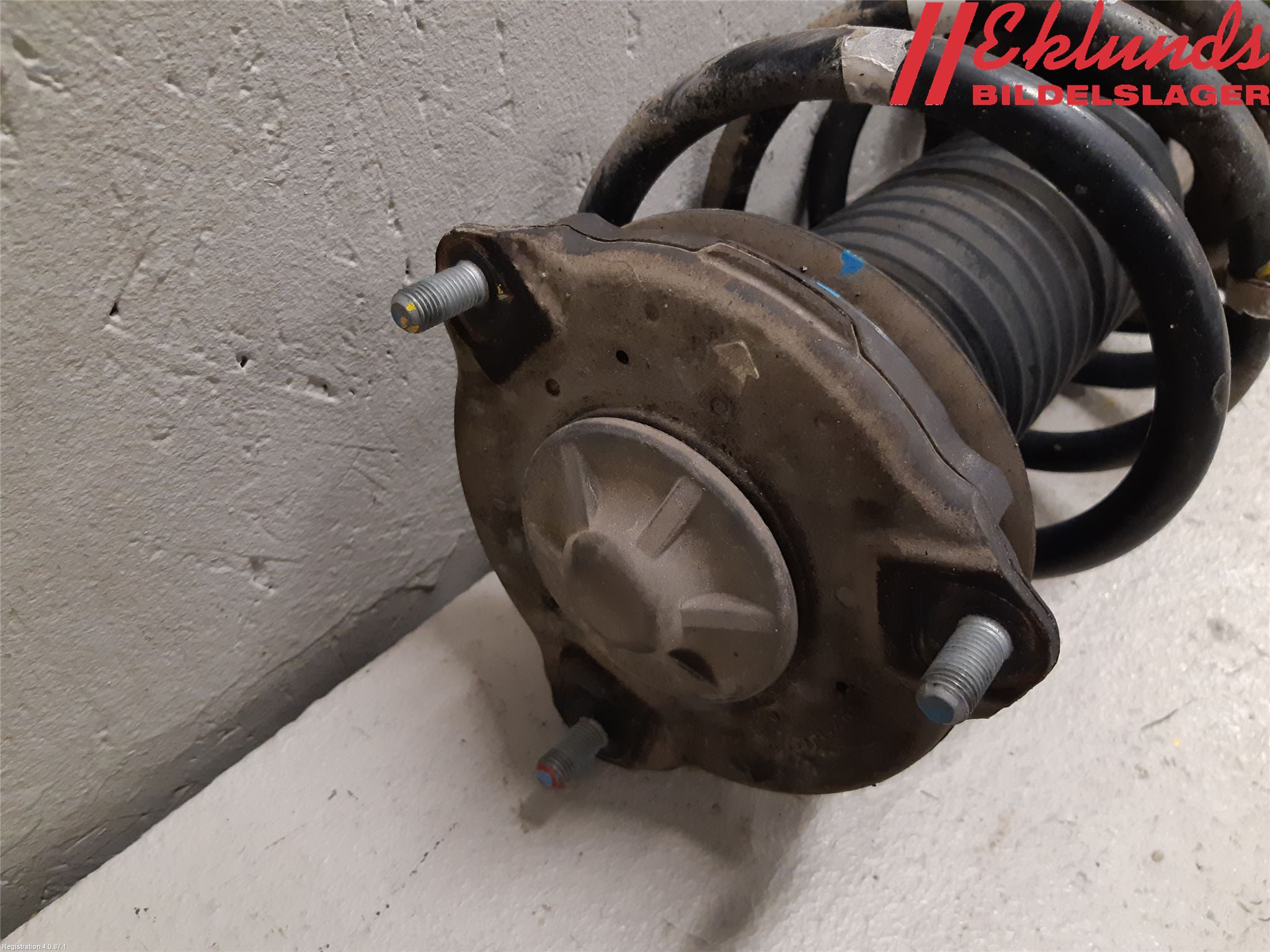 Kia SORENTO 15-20 Fjäderben Fram Höger