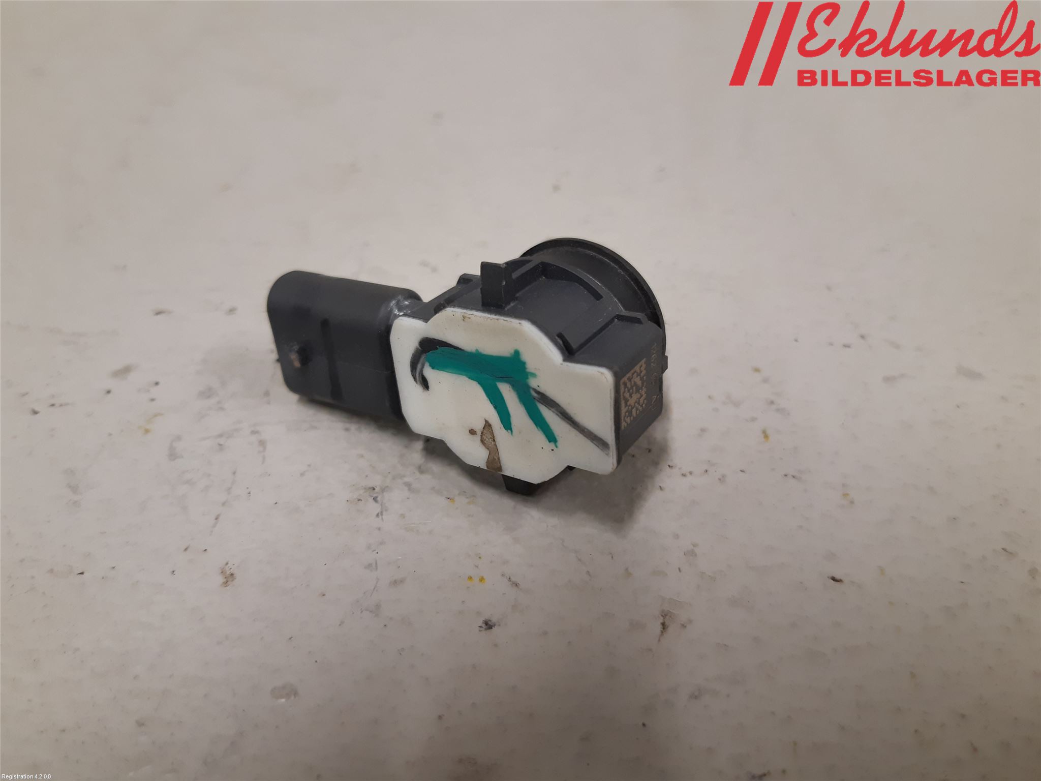 BMW 1 F20/F21 11-19 Parkeringshjälp Frontsensor