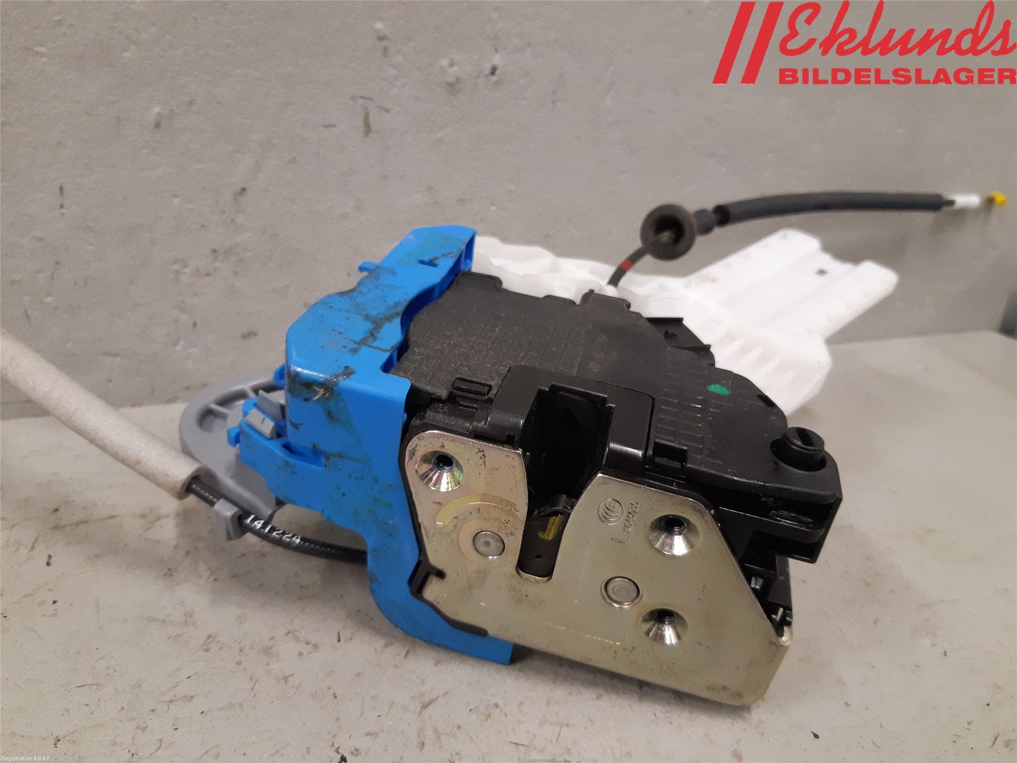 Kia CEED 12-18 Låskista-Dörrlås