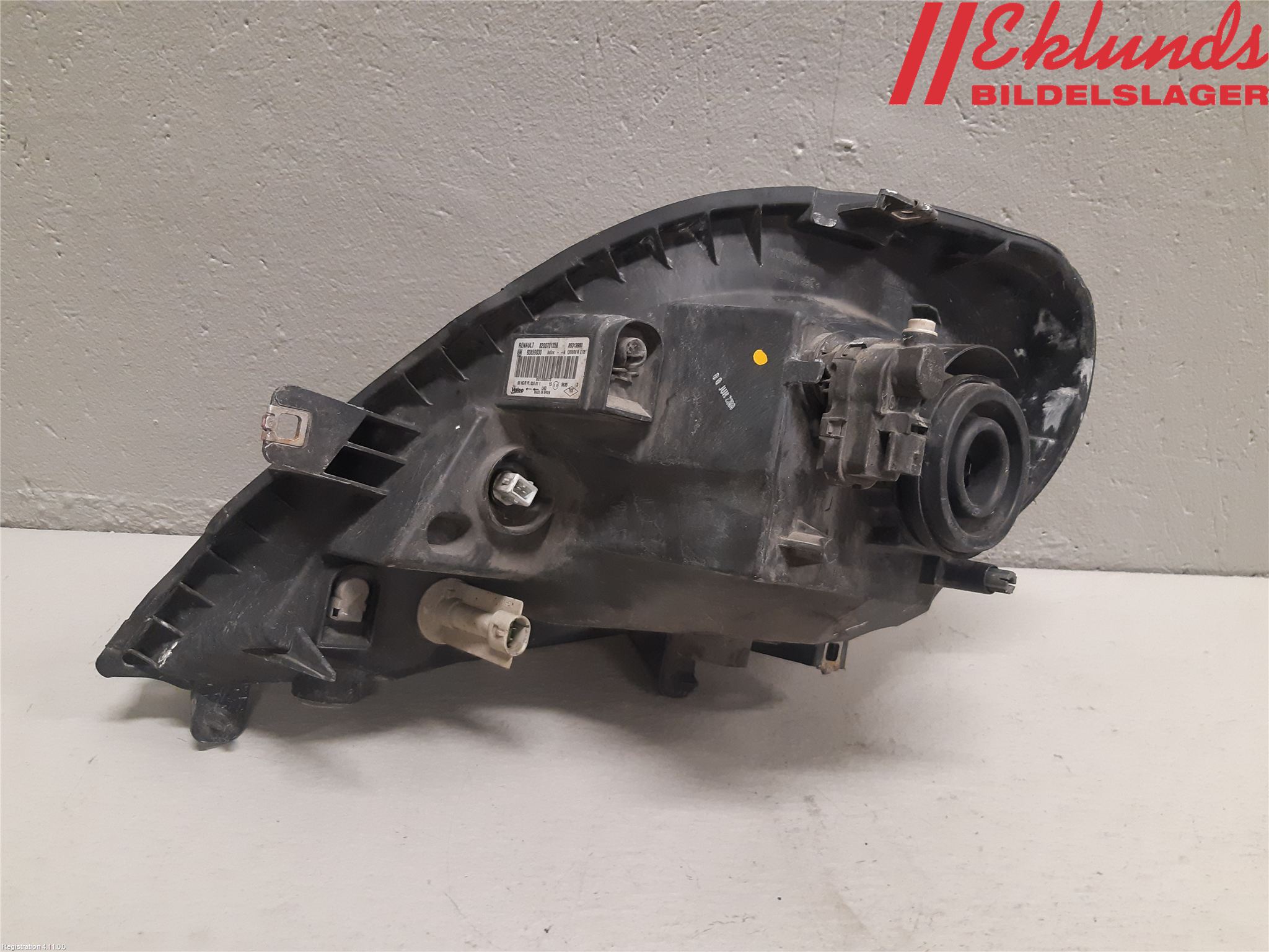 Opel VIVARO 01-14 Strålkastare Höger