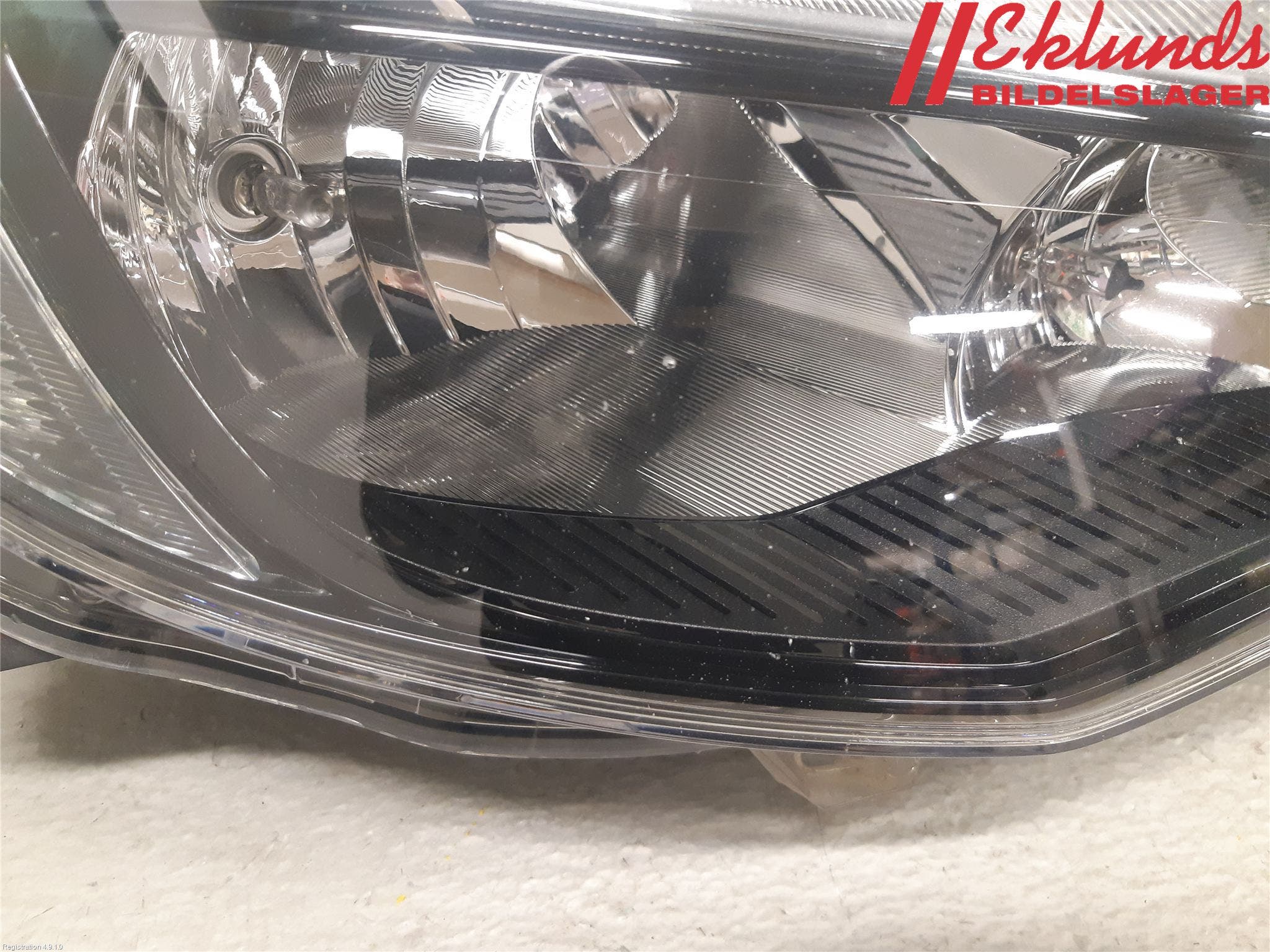 Opel ASTRA J 10-15 Strålkastare Höger