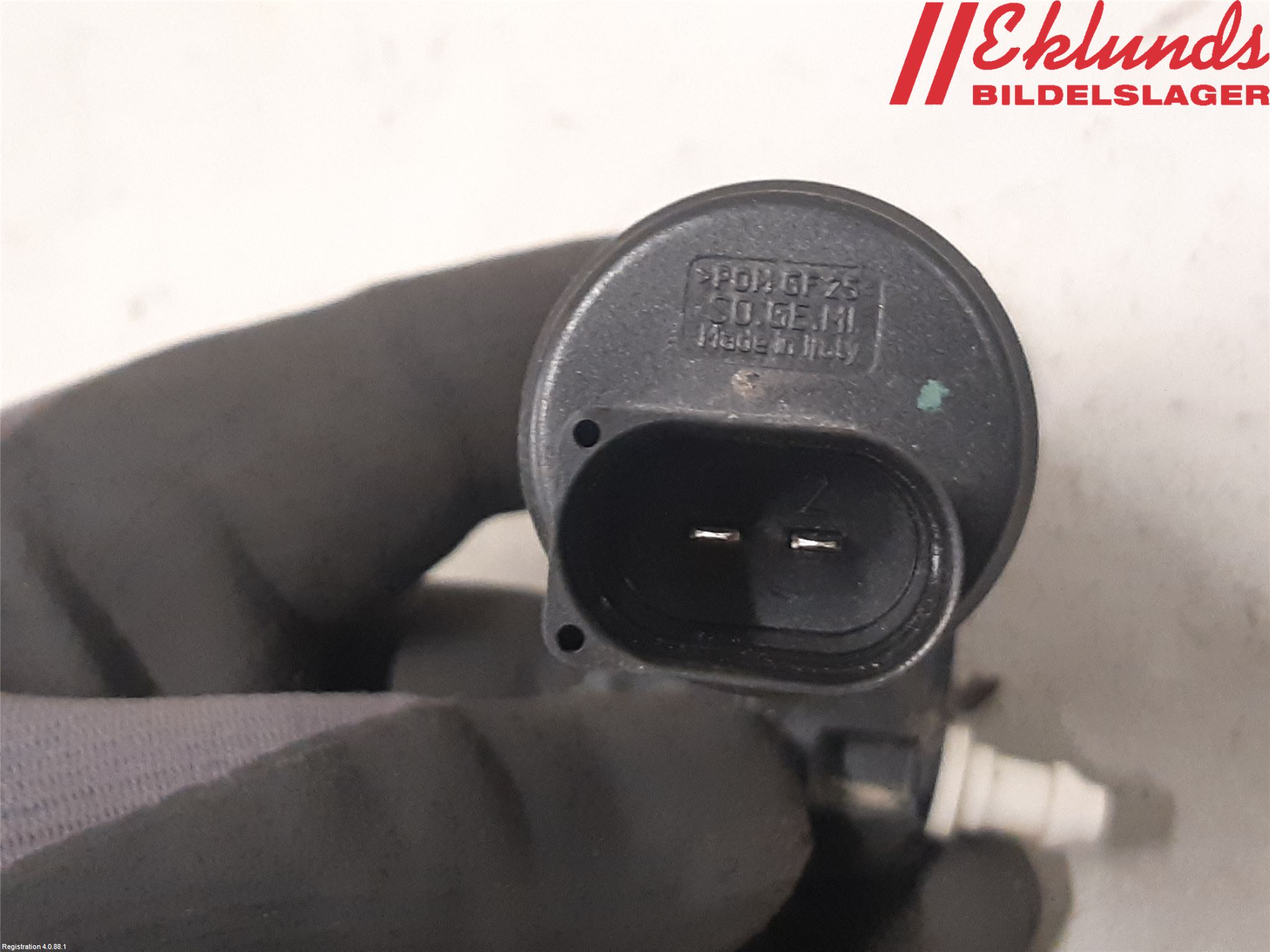 Volkswagen VW GOLF / E-GOLF VII 13-20 Spolarpump Vindruta