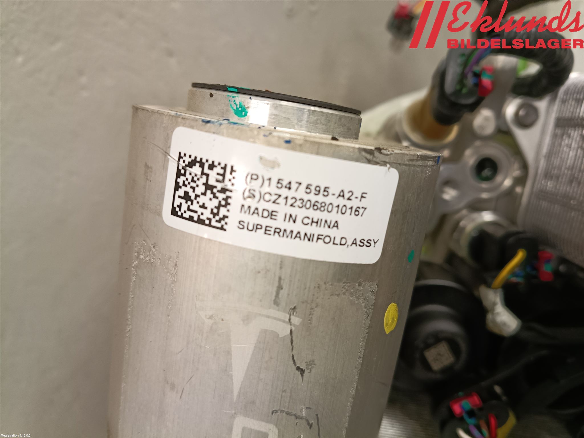 Tesla MODEL 3 17- Värme Cellpaket Komp