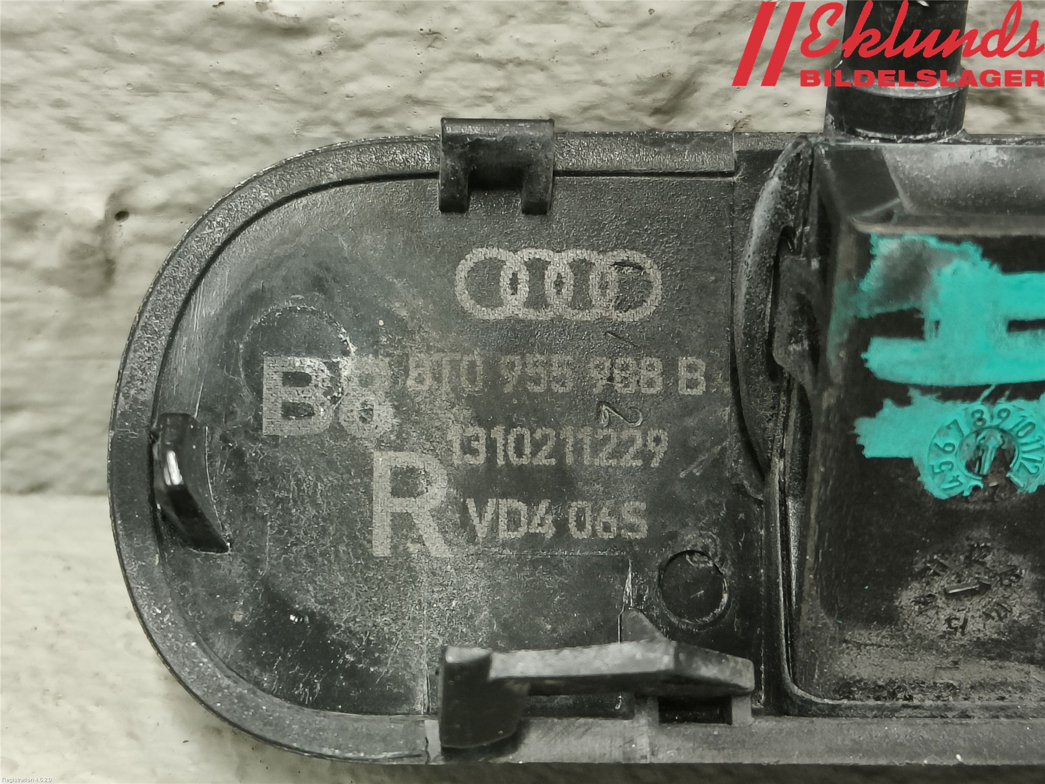 Audi A5 07-16 Spolarmunstycke Rutor