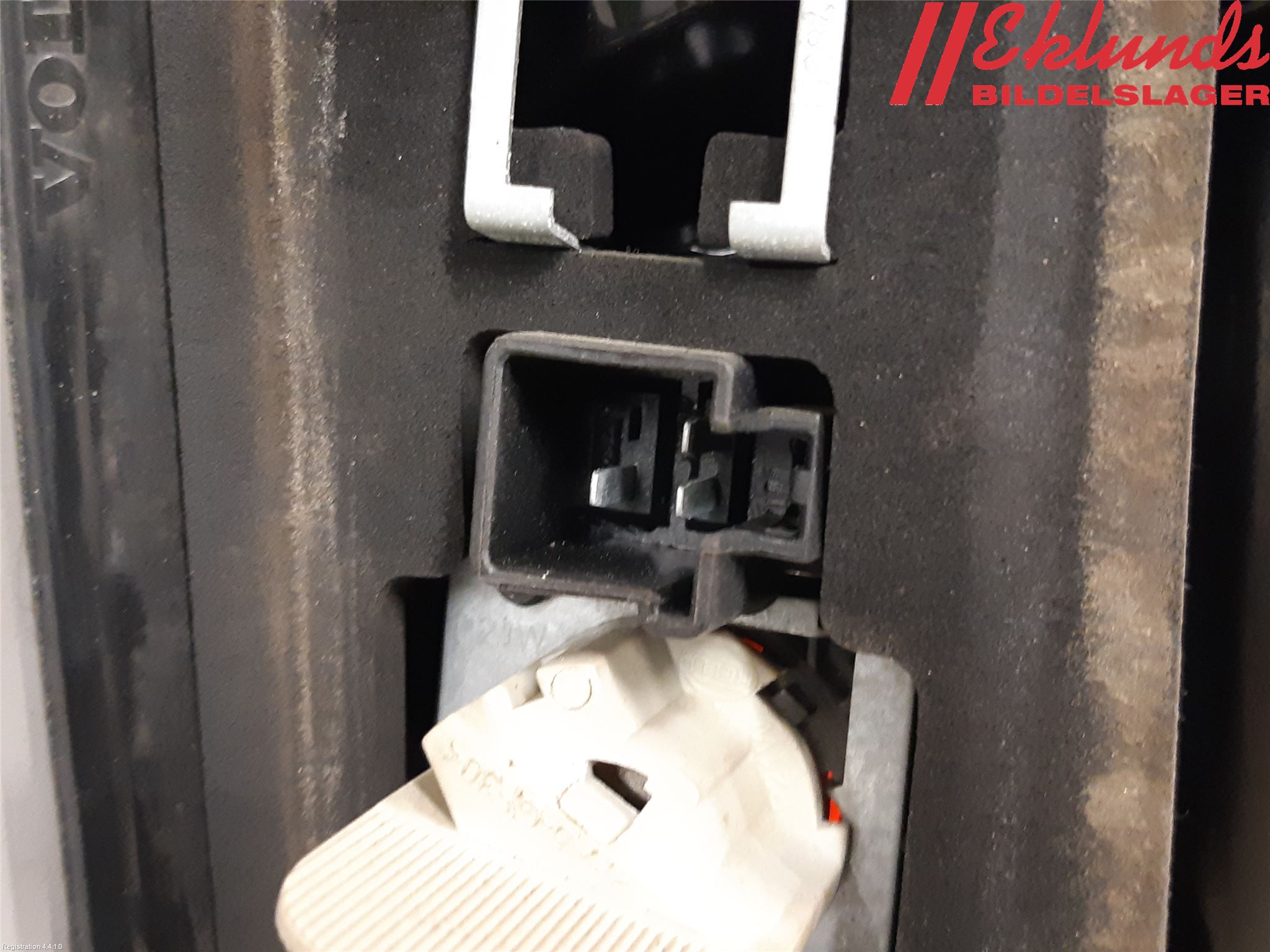 Volvo V70 05-08 Bakljus Lucka Hö