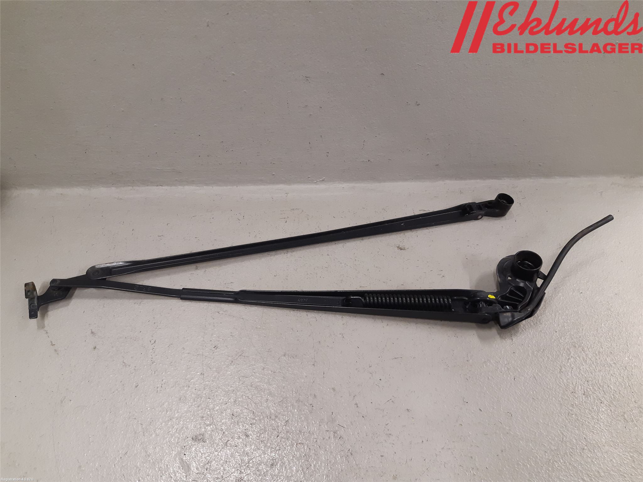 Toyota YARIS XP130 15-20 Torkararm Armar Vindruta