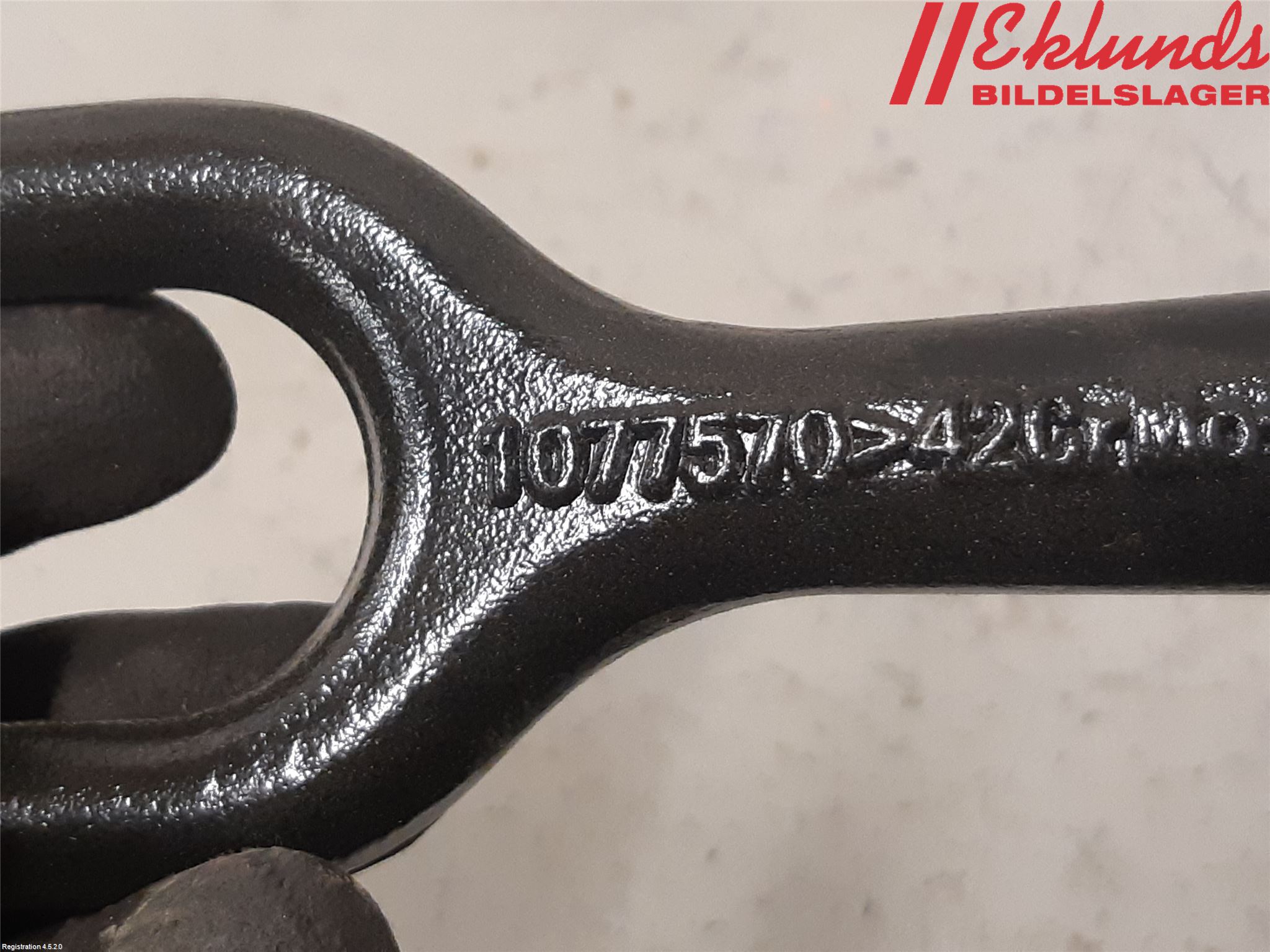 Tesla MODEL Y 21- Bogserögla