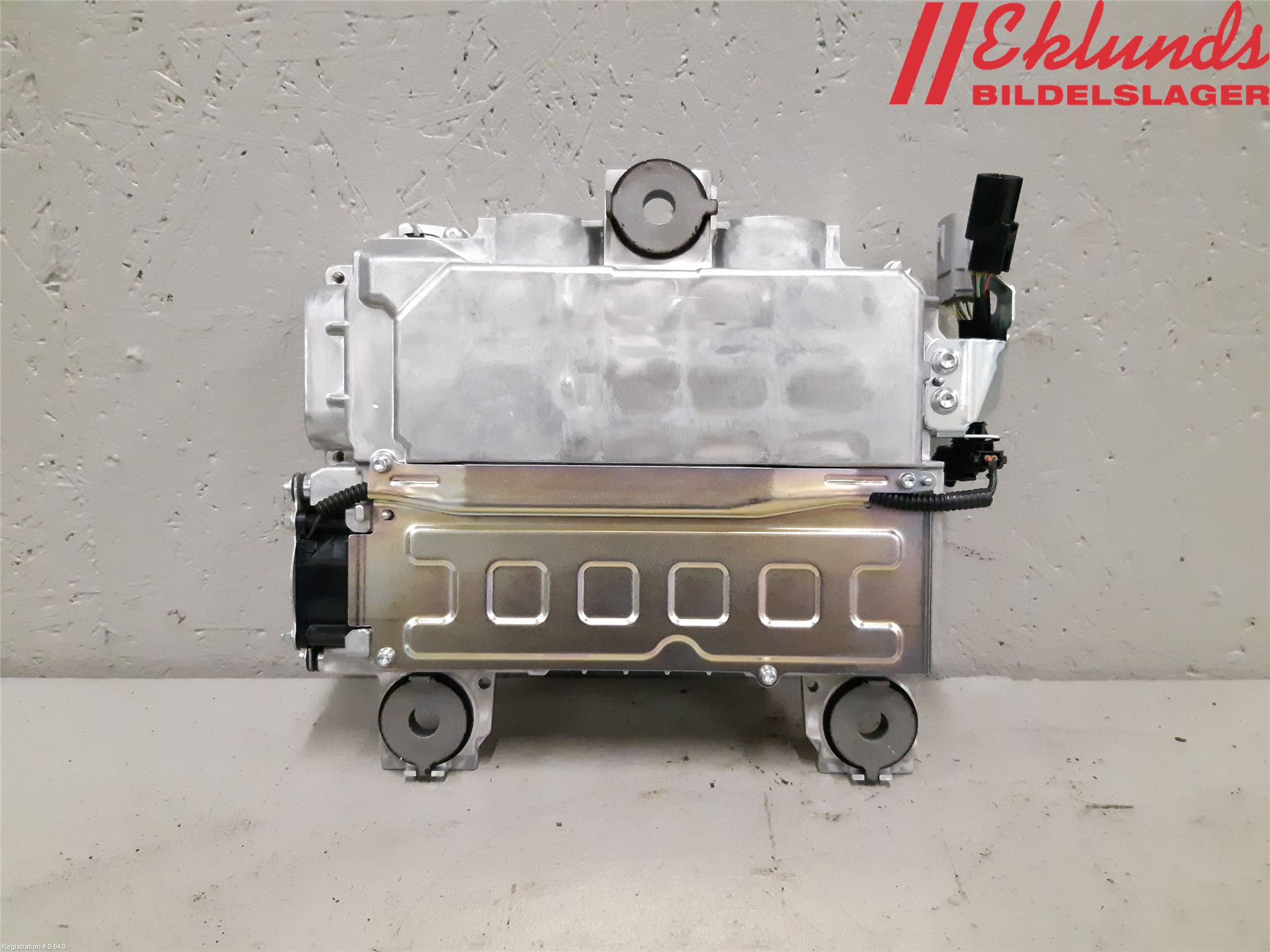 Lexus UX/300e 19- Inverter Hybrid