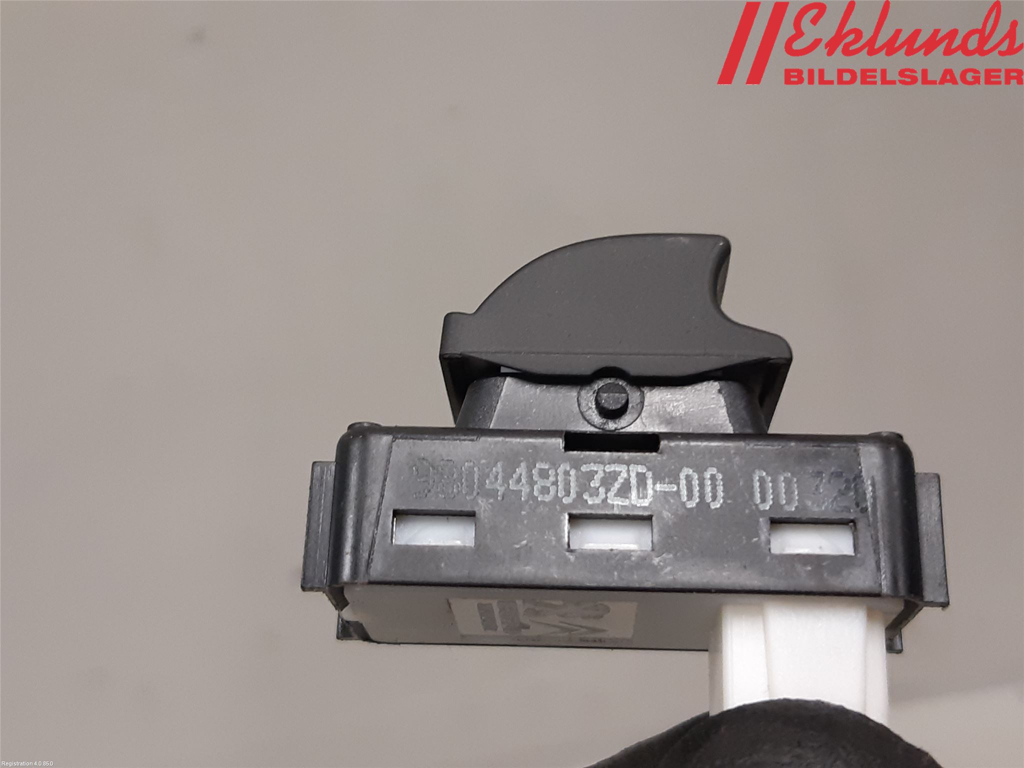 Peugeot PARTNER/E-PARTNER 19- Strömställare Elhiss