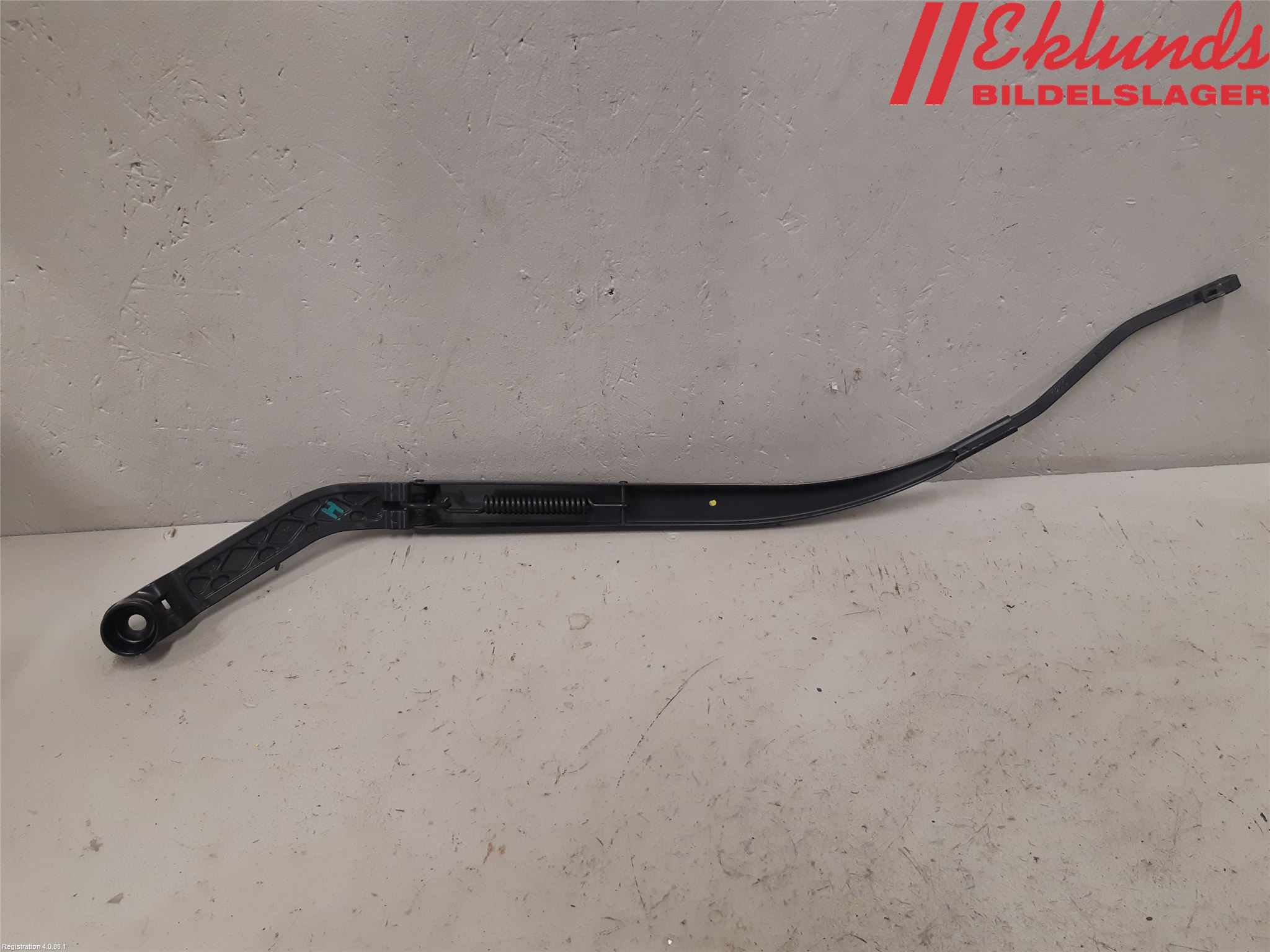 Mitsubishi OUTLANDER 13-21 Torkararm Armar Vindruta