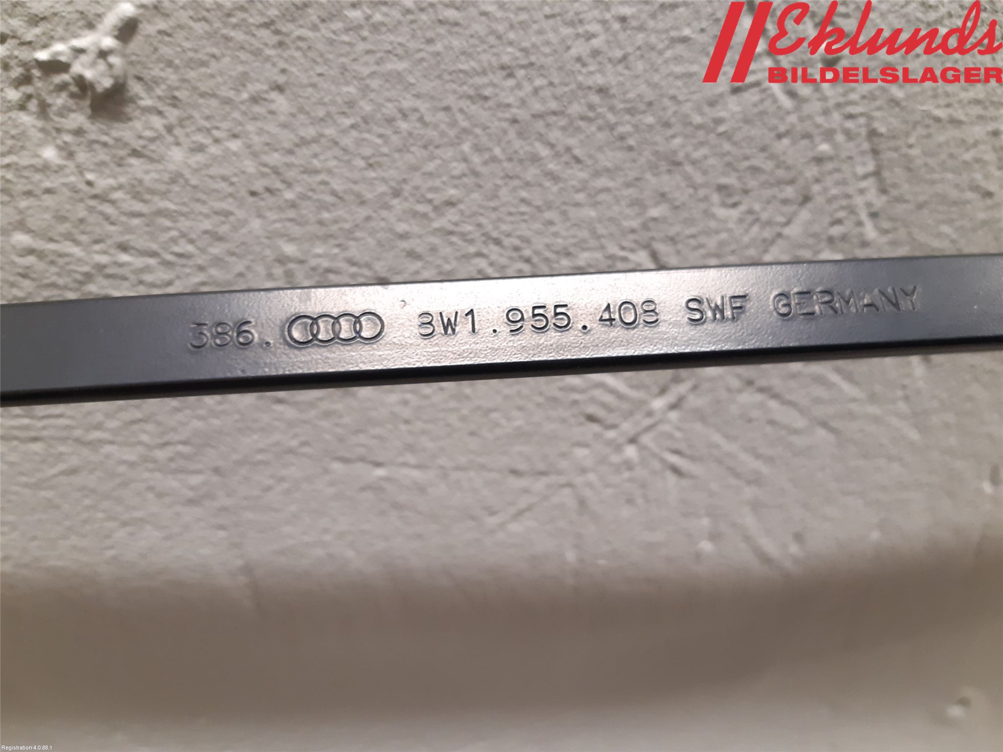 Audi A4/S4 B9 16-19 Torkararm Armar Vindruta