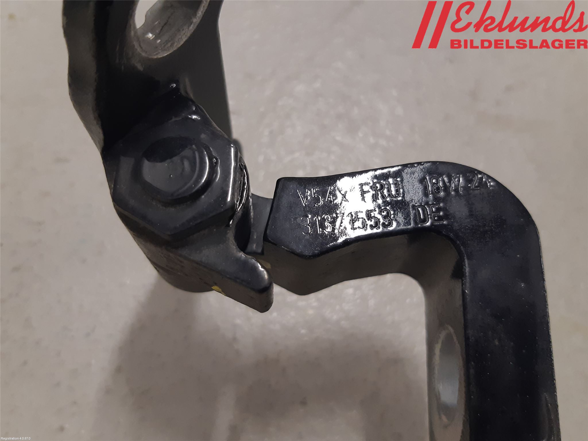 Volvo XC60 18- Dörrgångjärn