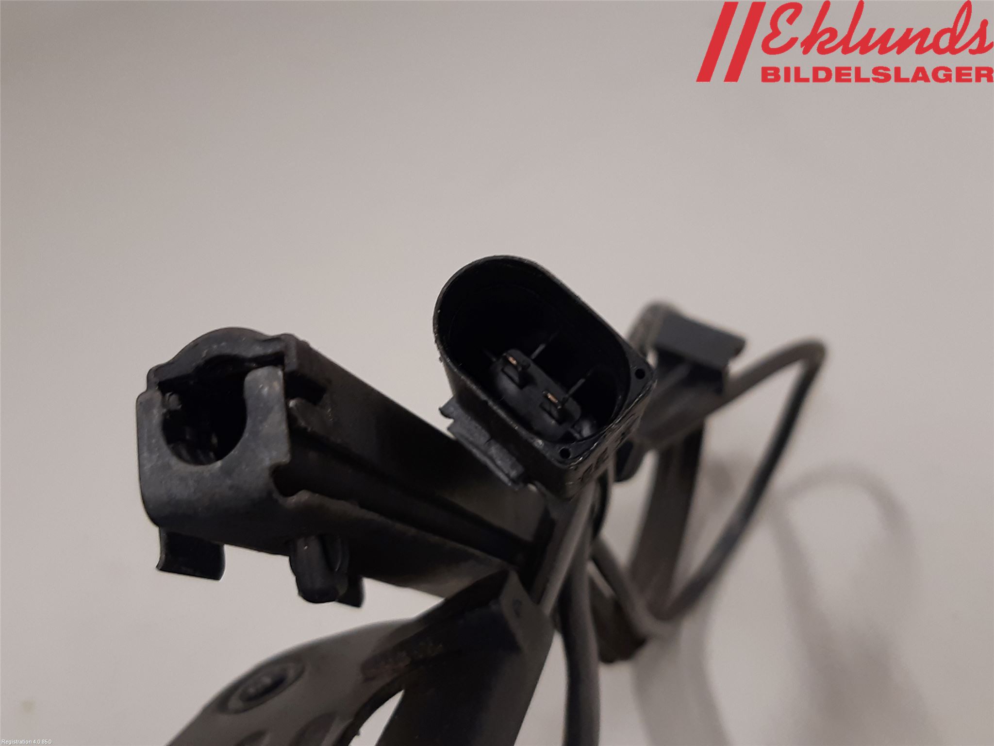 Audi A4 12-15 Huvlås