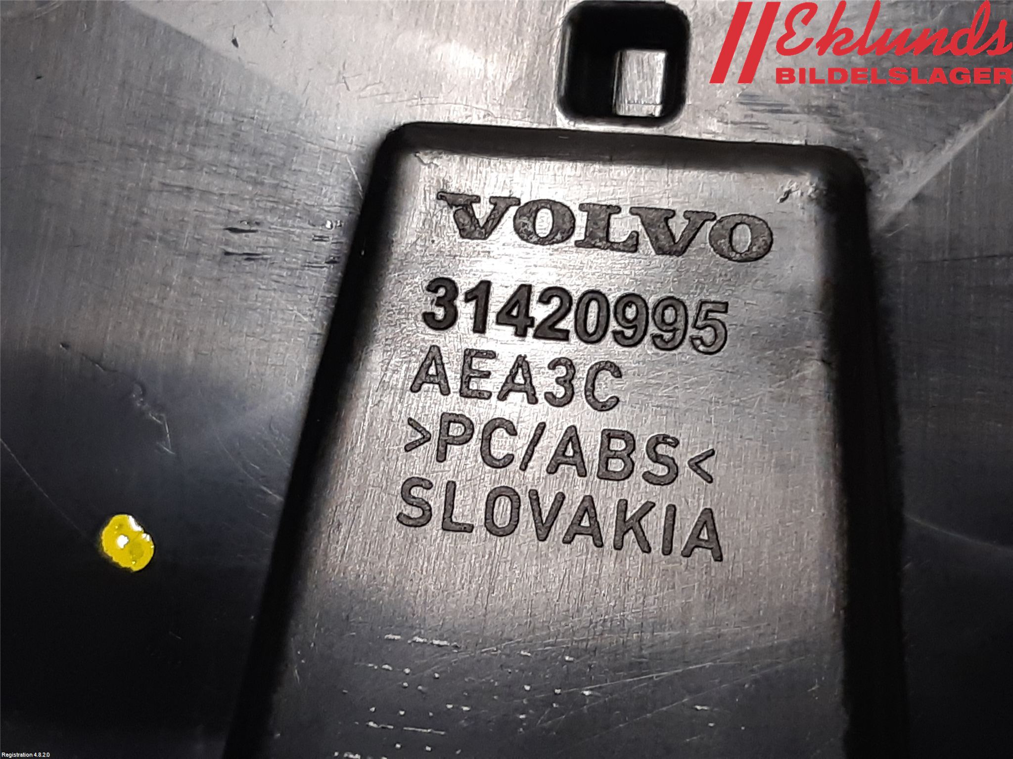 Volvo XC90/RECHARGE 16- Inredning Armstöd