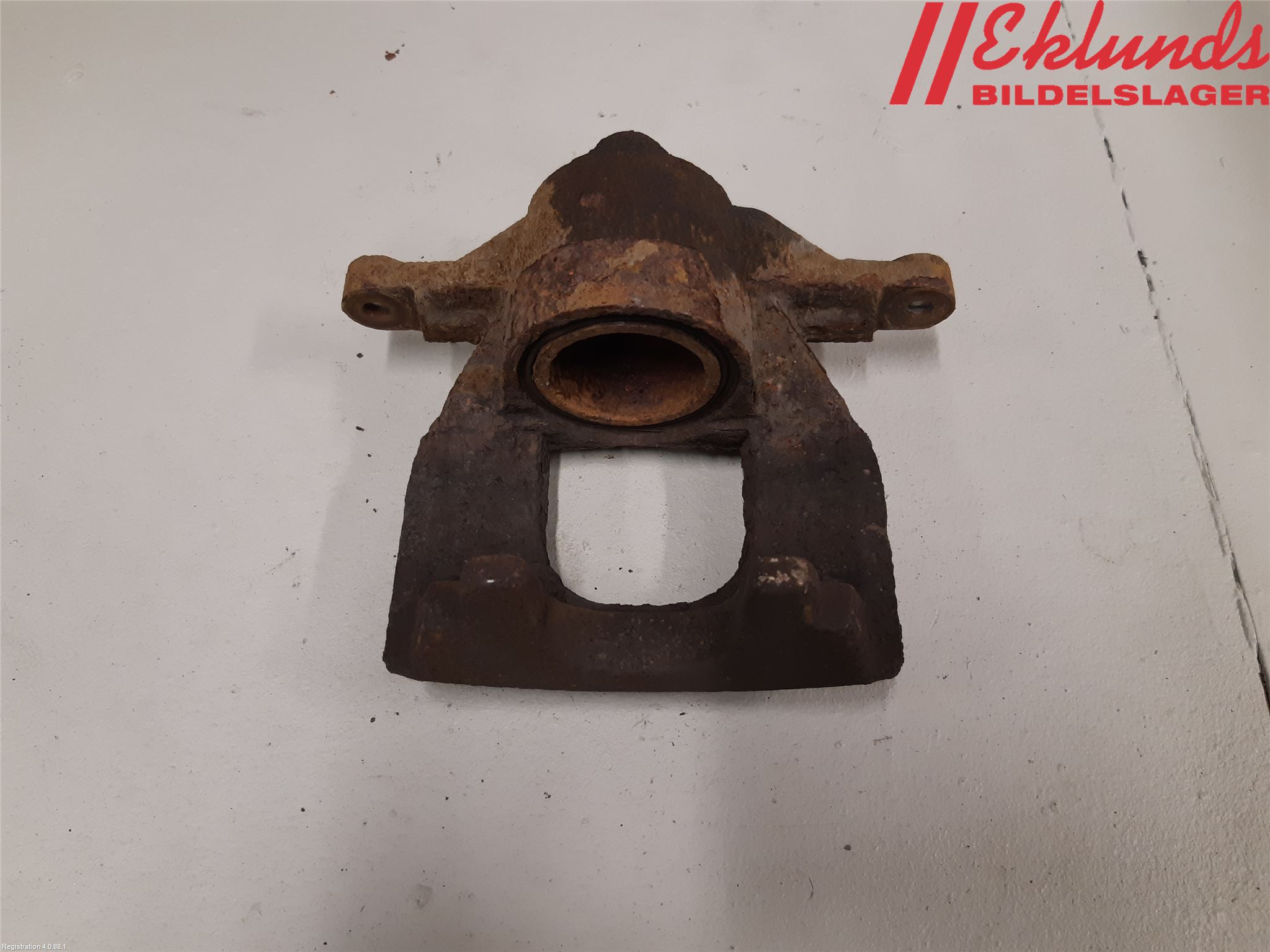 Toyota AVENSIS 09-15 Bromsok Fram Höger