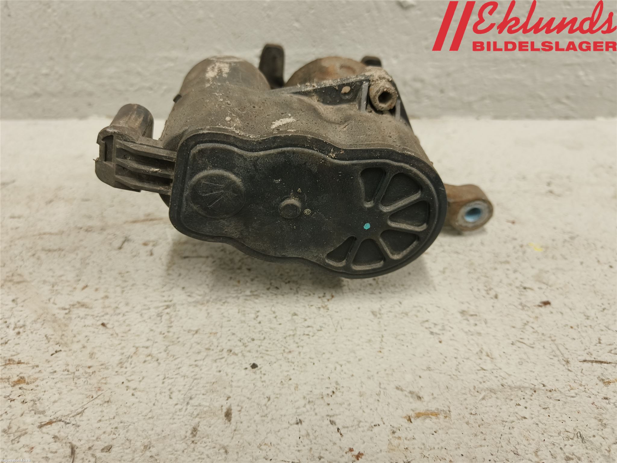 Peugeot 3008 17-24 Bromsok Bak Vänster