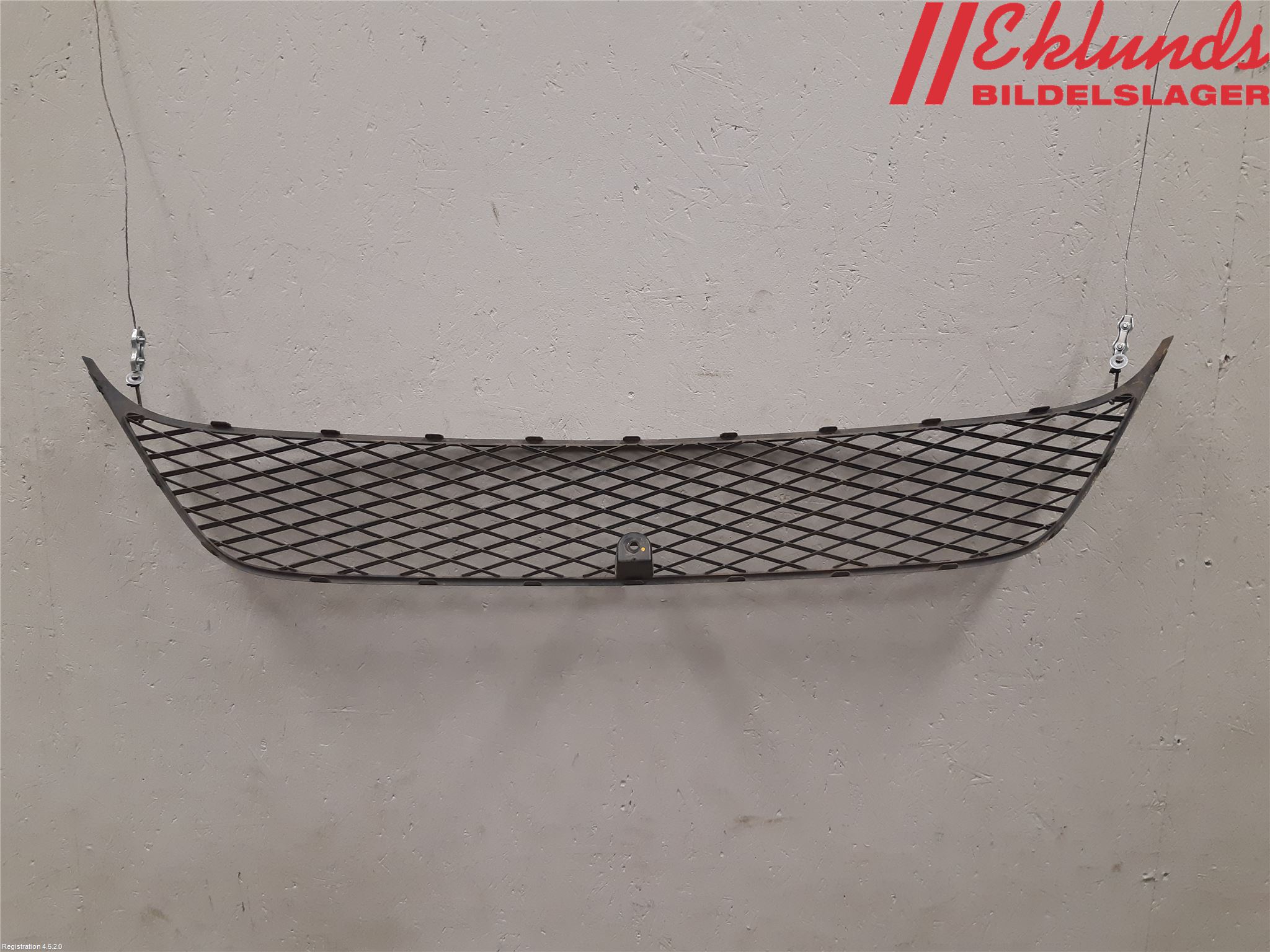 Mitsubishi OUTLANDER 07-12 Stöt Utfyllnad-List-Grill