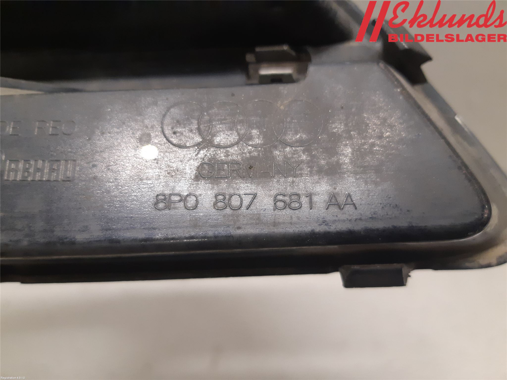 Audi A3/S3 05-13 Dimljussarg Fram