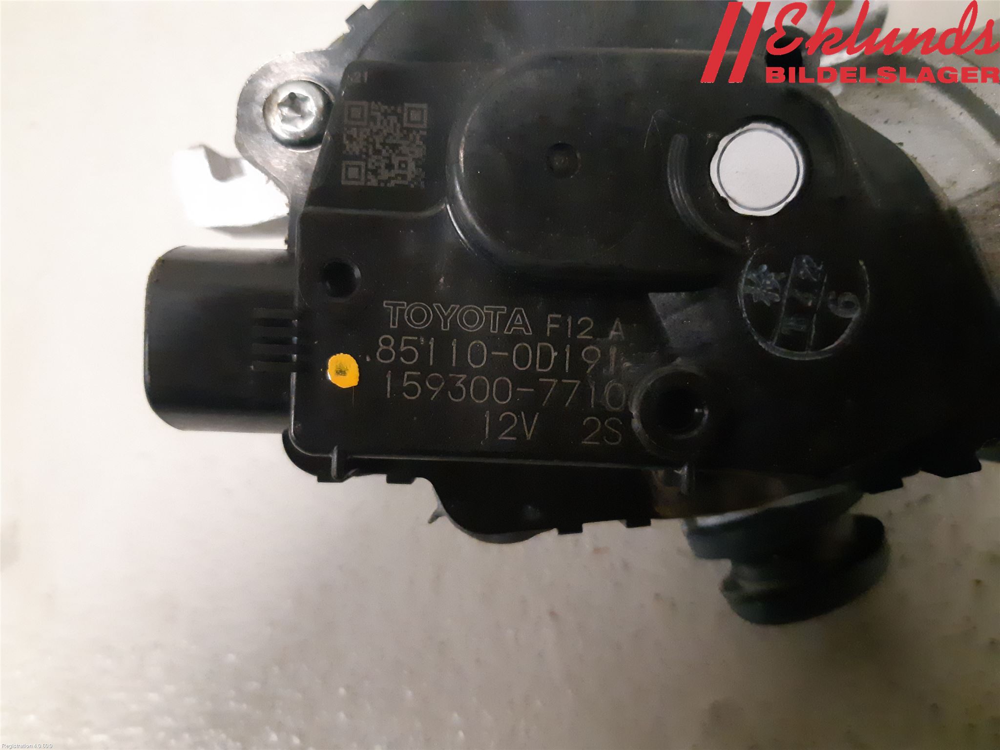 Toyota YARIS XP130 15-20 Torkarmotor Vindruta