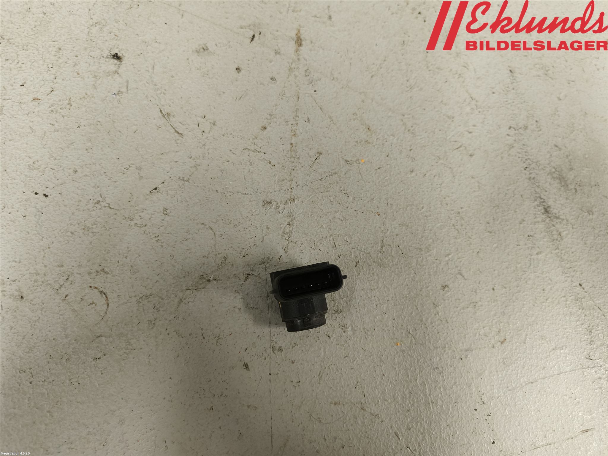 Hyundai i40 08-15 Parkeringshjälp Frontsensor