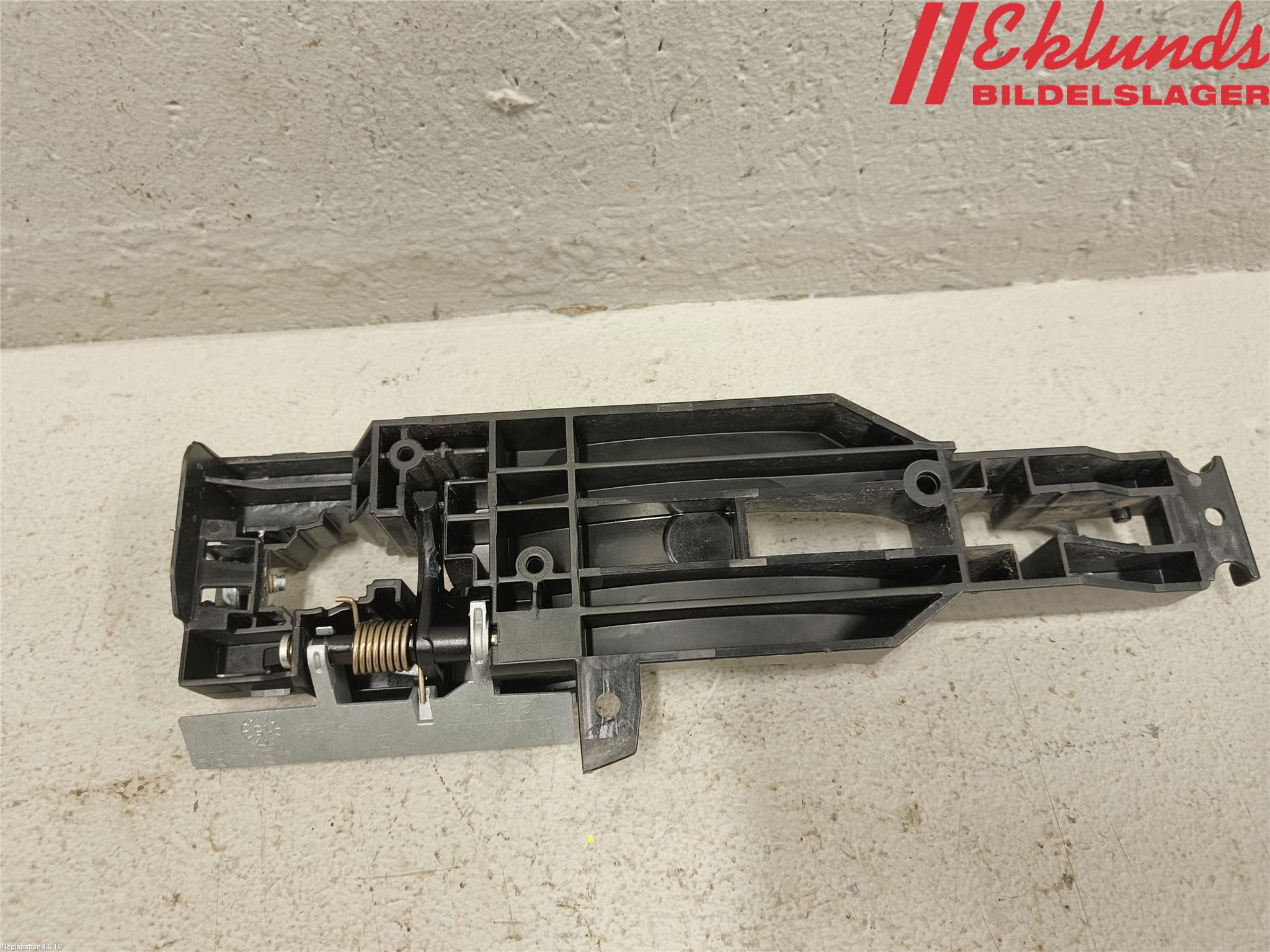 Nissan QASHQAI 14-17 Dörrhandtag Yttre Hö