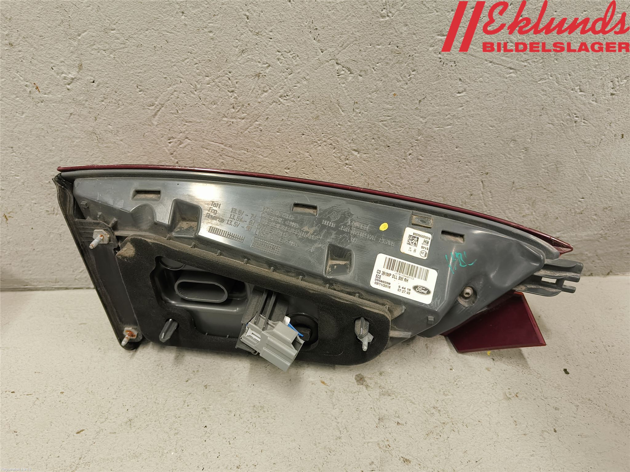 Ford MONDEO 15-22 Bakljus Lucka Hö