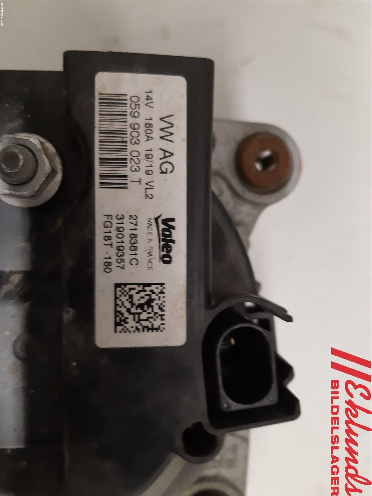 Volkswagen VW AMAROK 2H 10-22 Generator