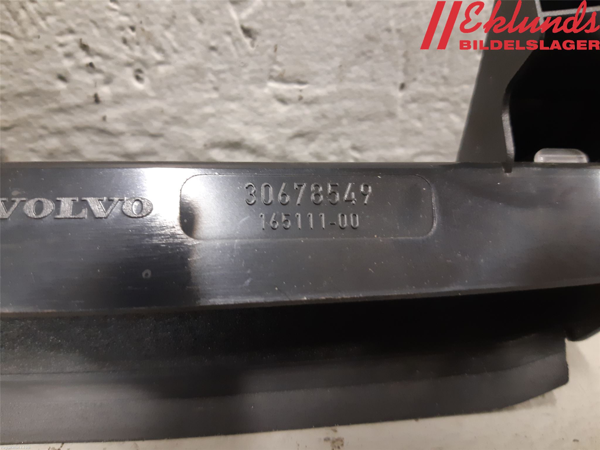 Volvo XC70 08-13 Bromsljus Bakruta