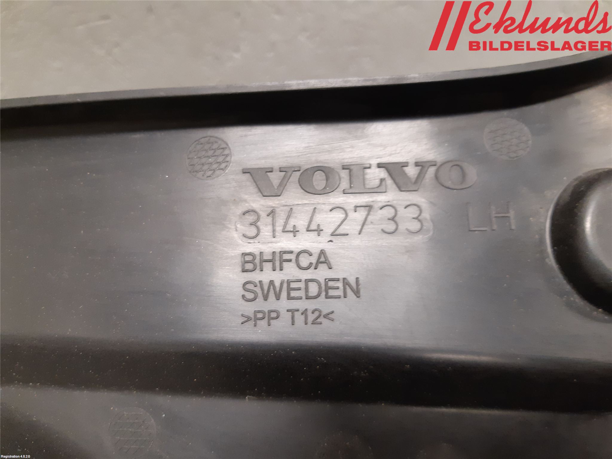 Volvo XC90/RECHARGE 16- Täckplast Front