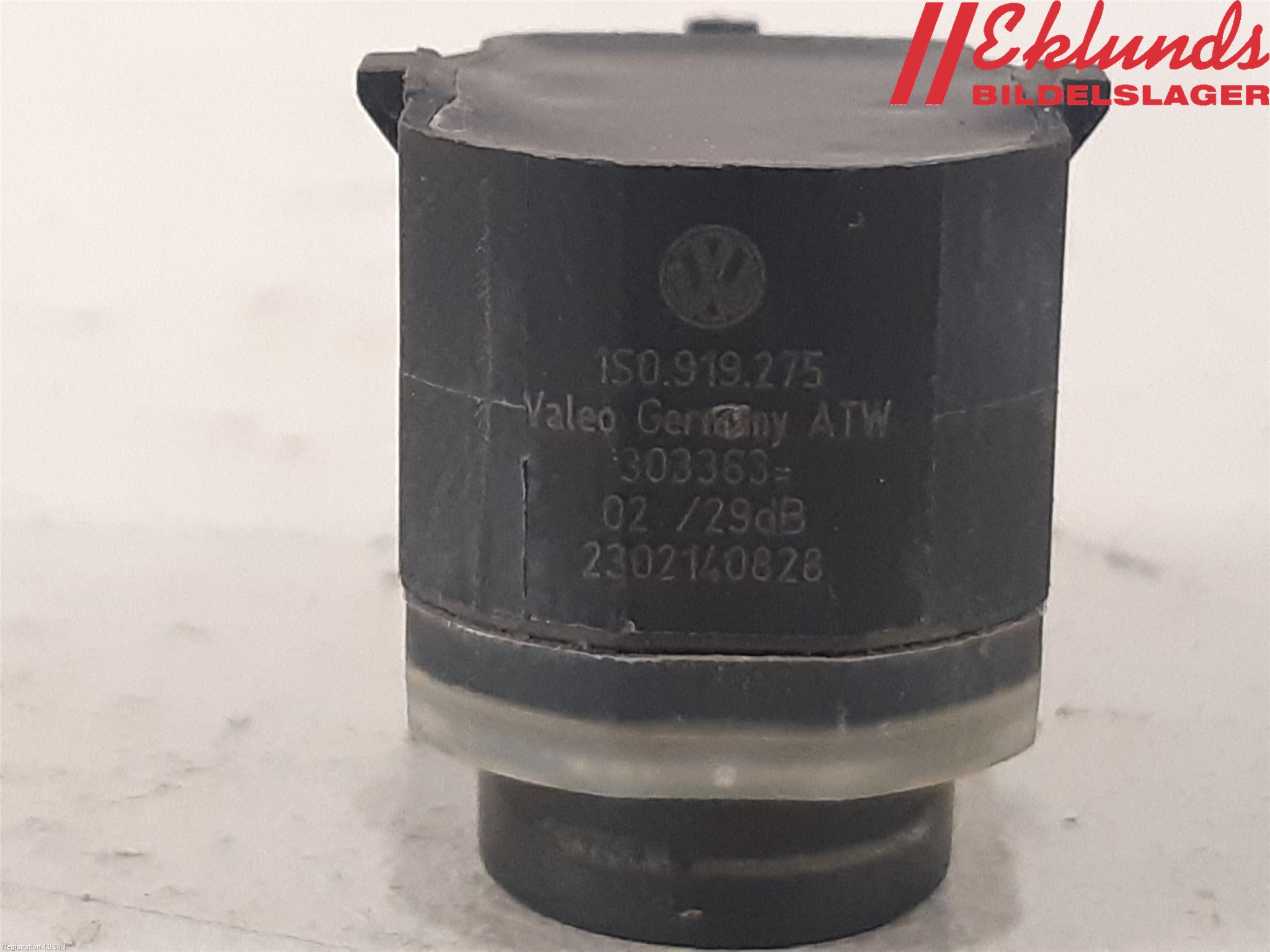 Volkswagen VW PASSAT 11-14 Parkeringshjälp Frontsensor