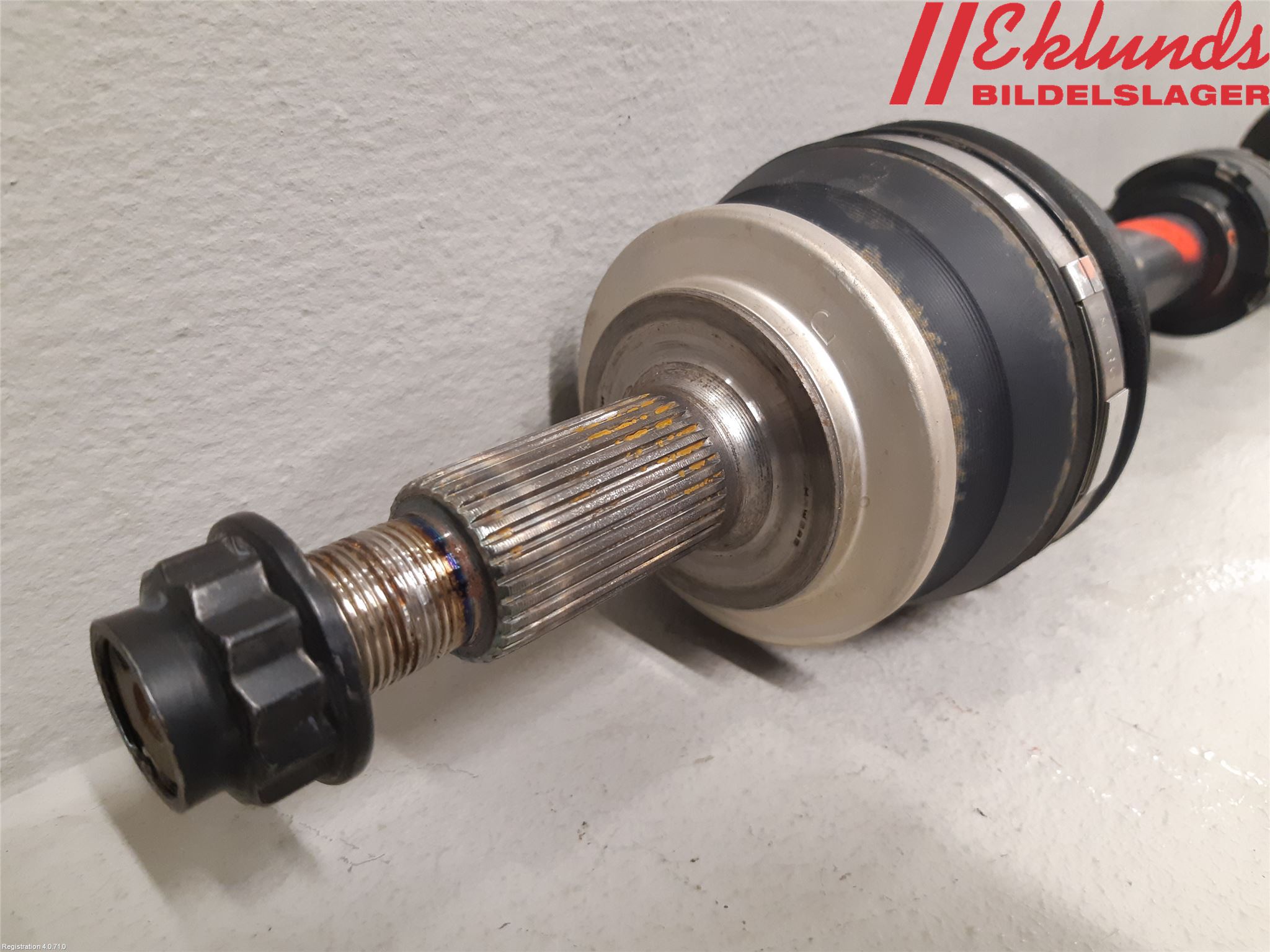 Toyota RAV4 19- Drivaxel Fram Vänster