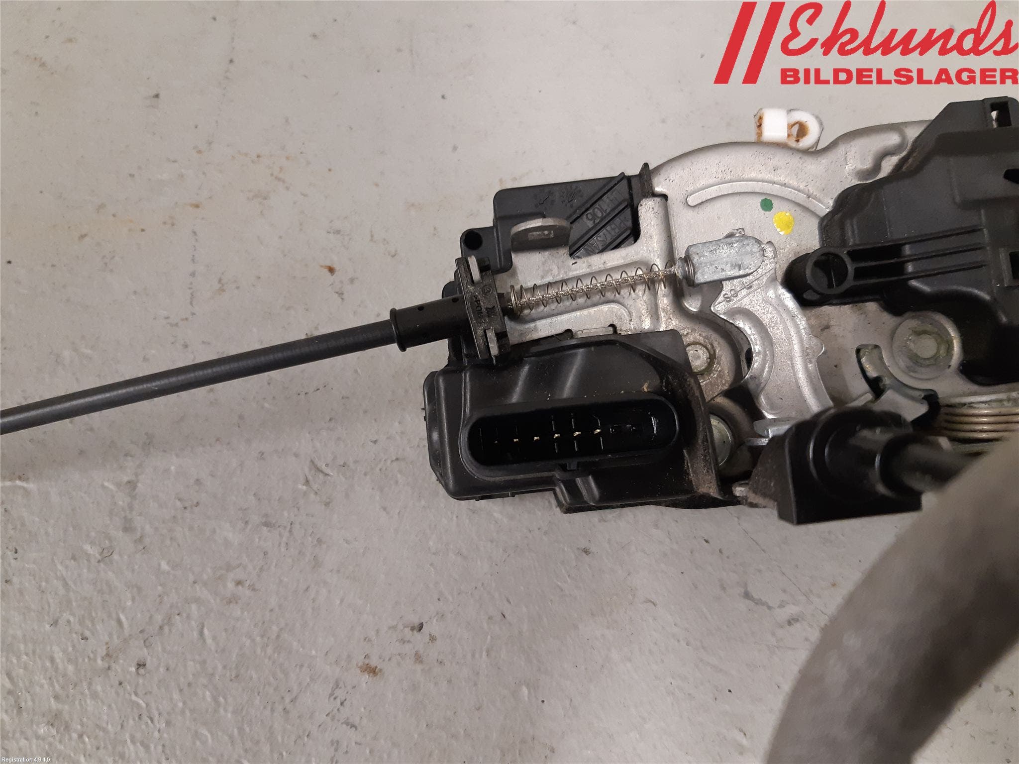 Volvo V40 12-19 Låskista-Dörrlås