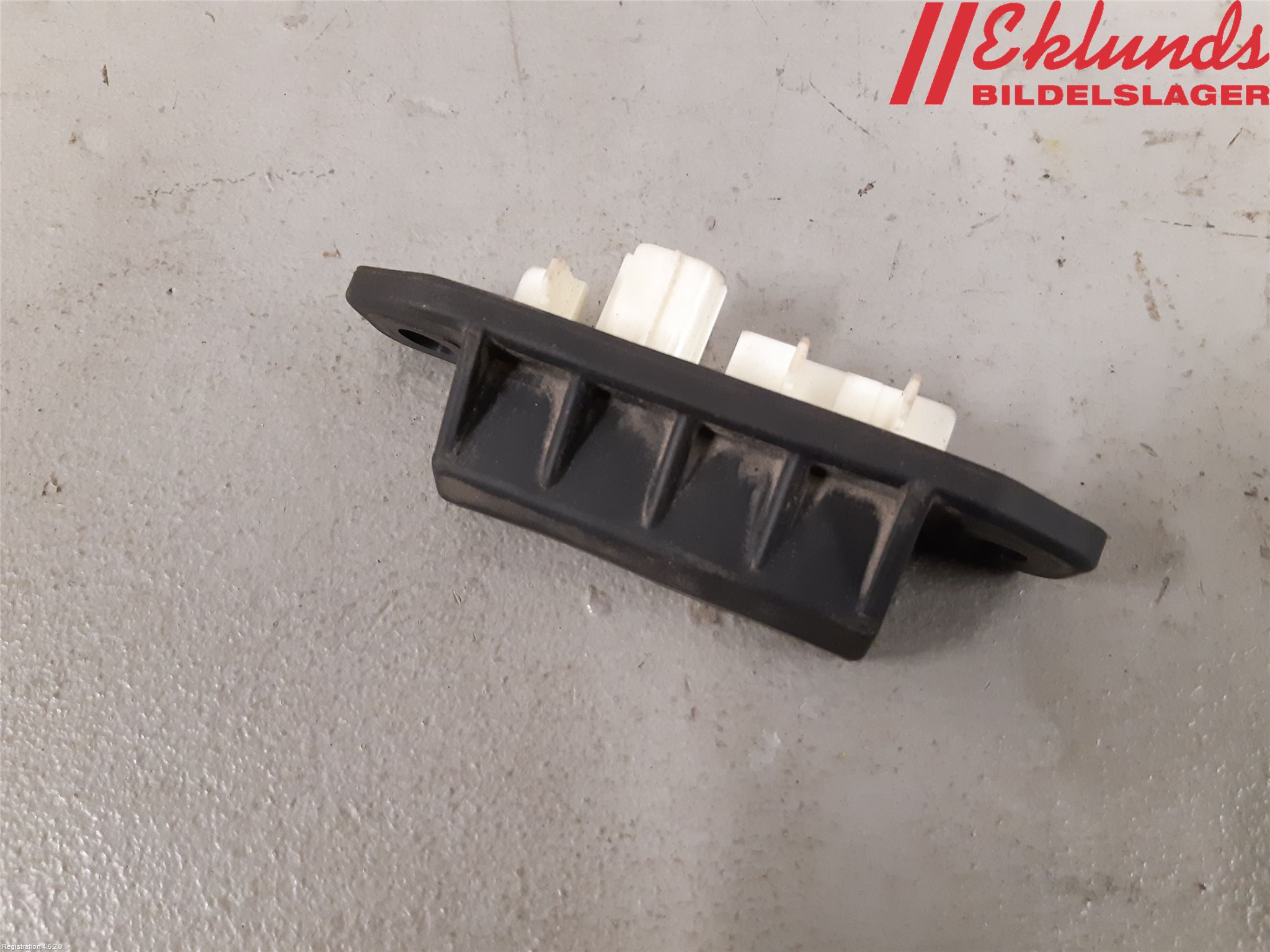 Toyota RAV4 19- Bakluckehandtag