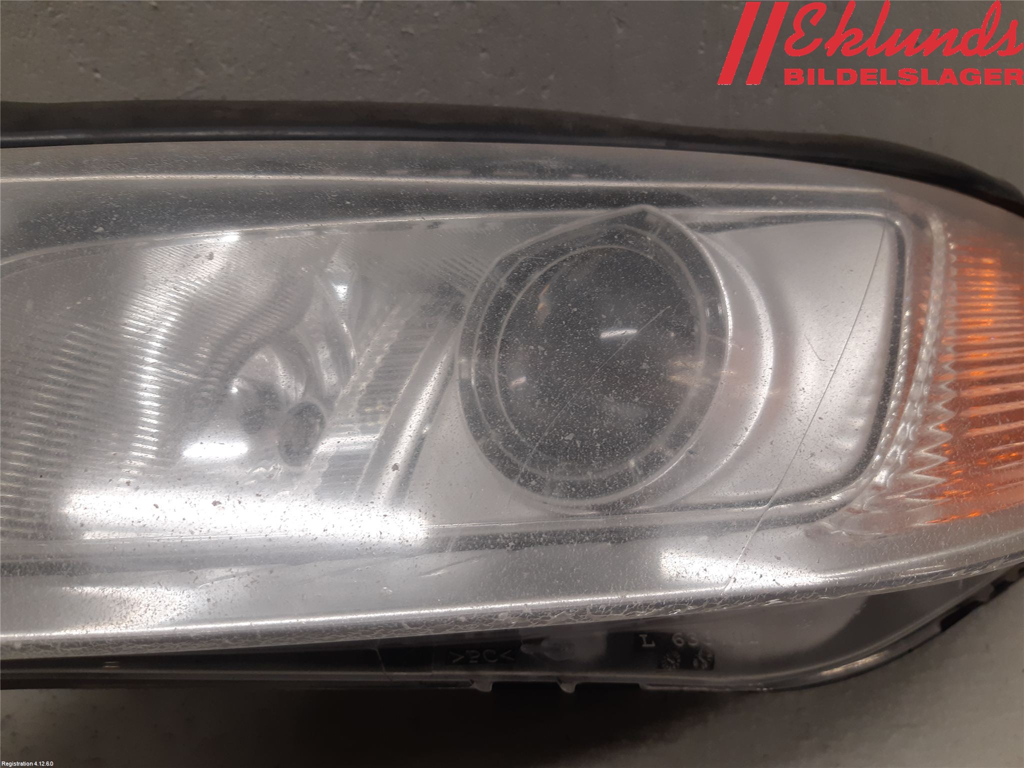 Volvo V70 08-13 Strålkastare Vänster