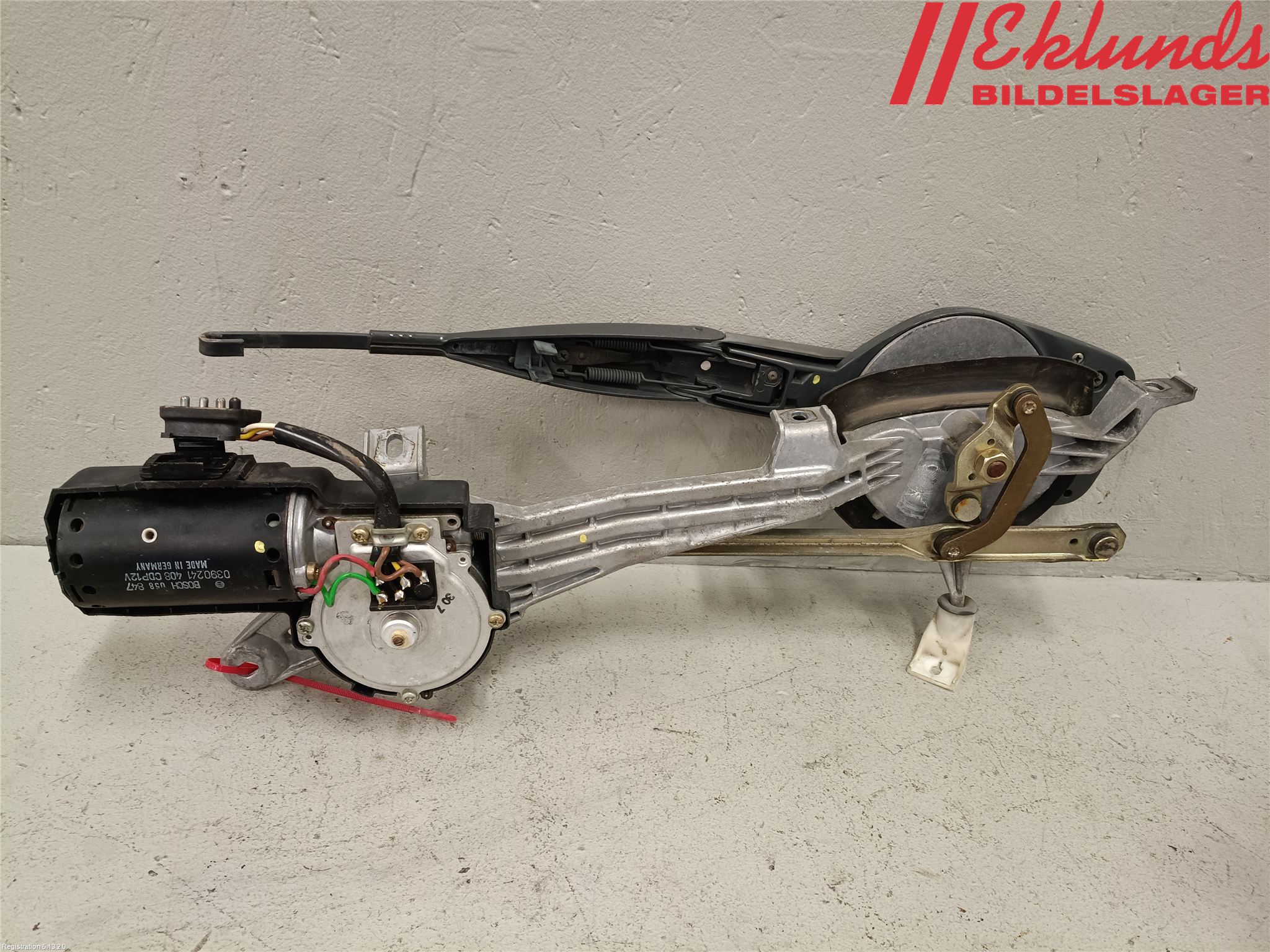 Mercedes-Benz MB 190    (W201) 82-93 Torkarmotor Vindruta