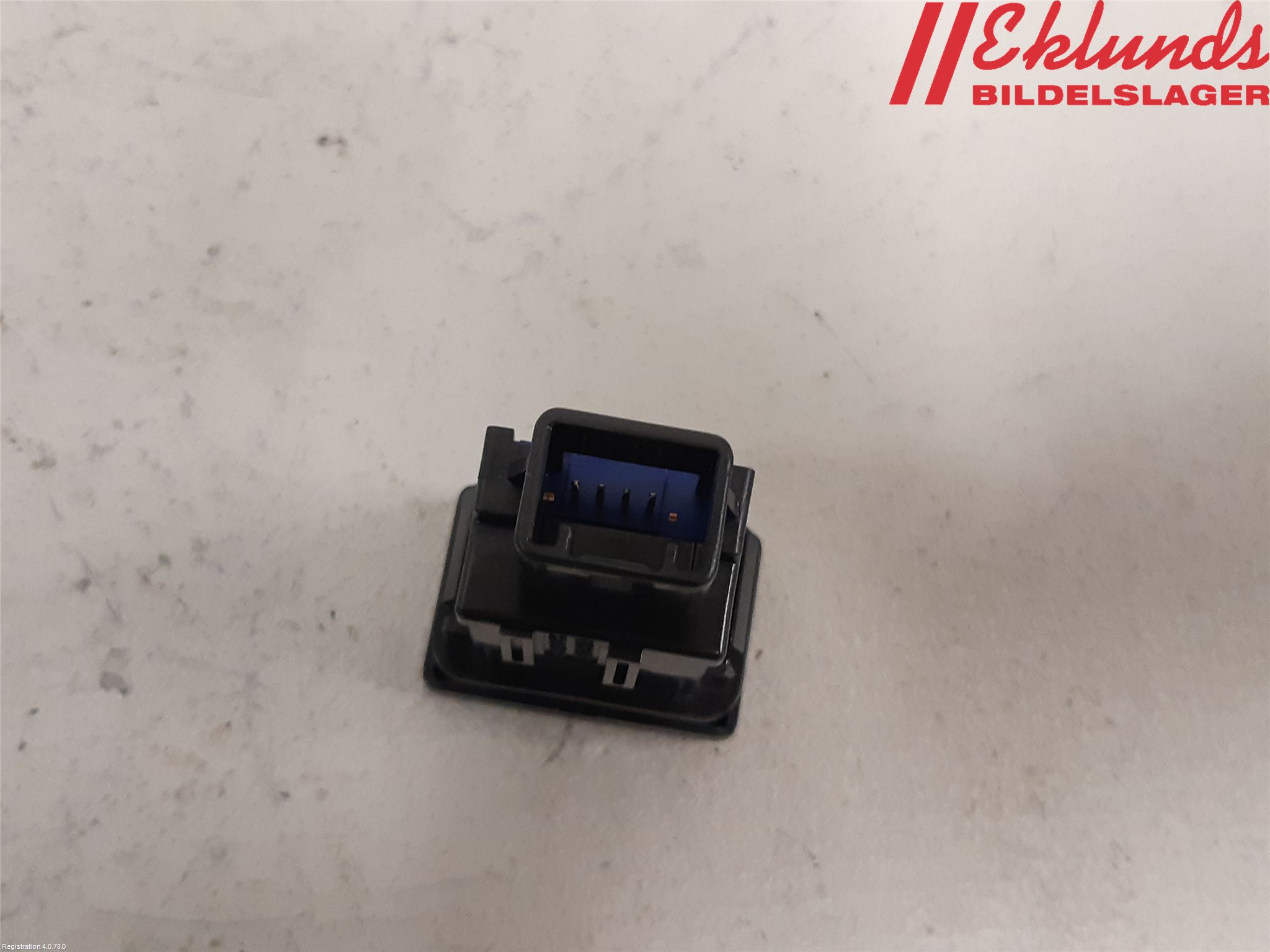 Toyota AURIS 13-19 Strömställare Antisladd