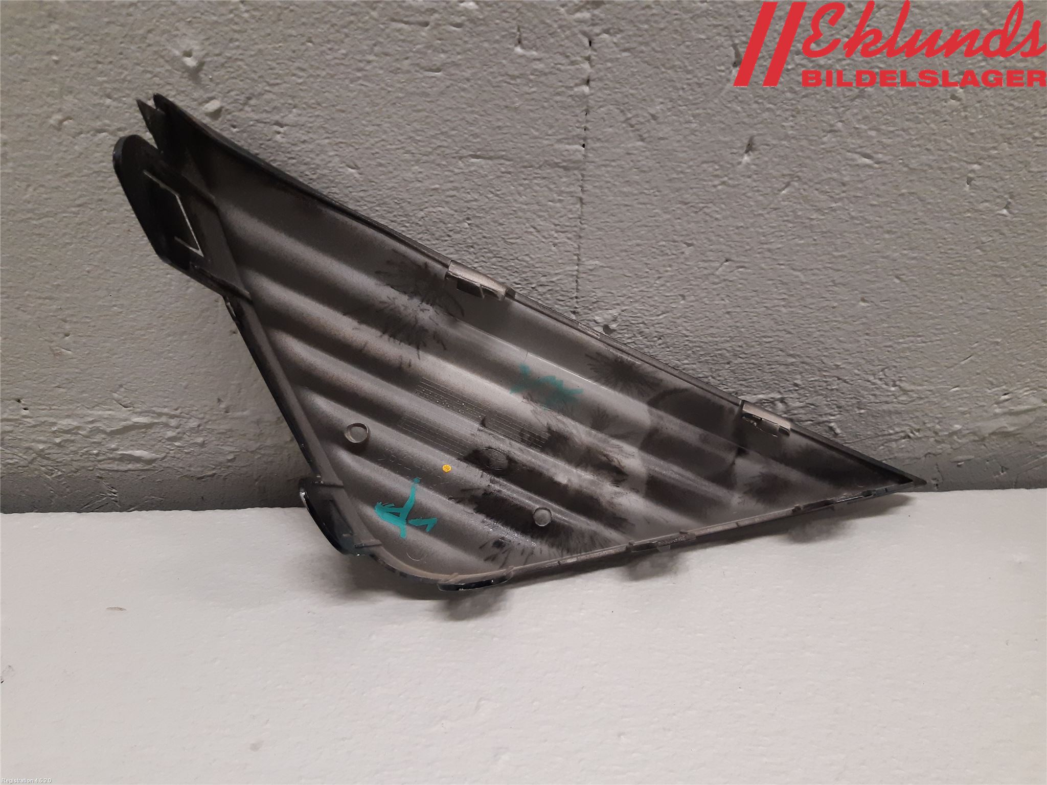 Toyota AYGO 15-21 Stöt Utfyllnad-List-Grill