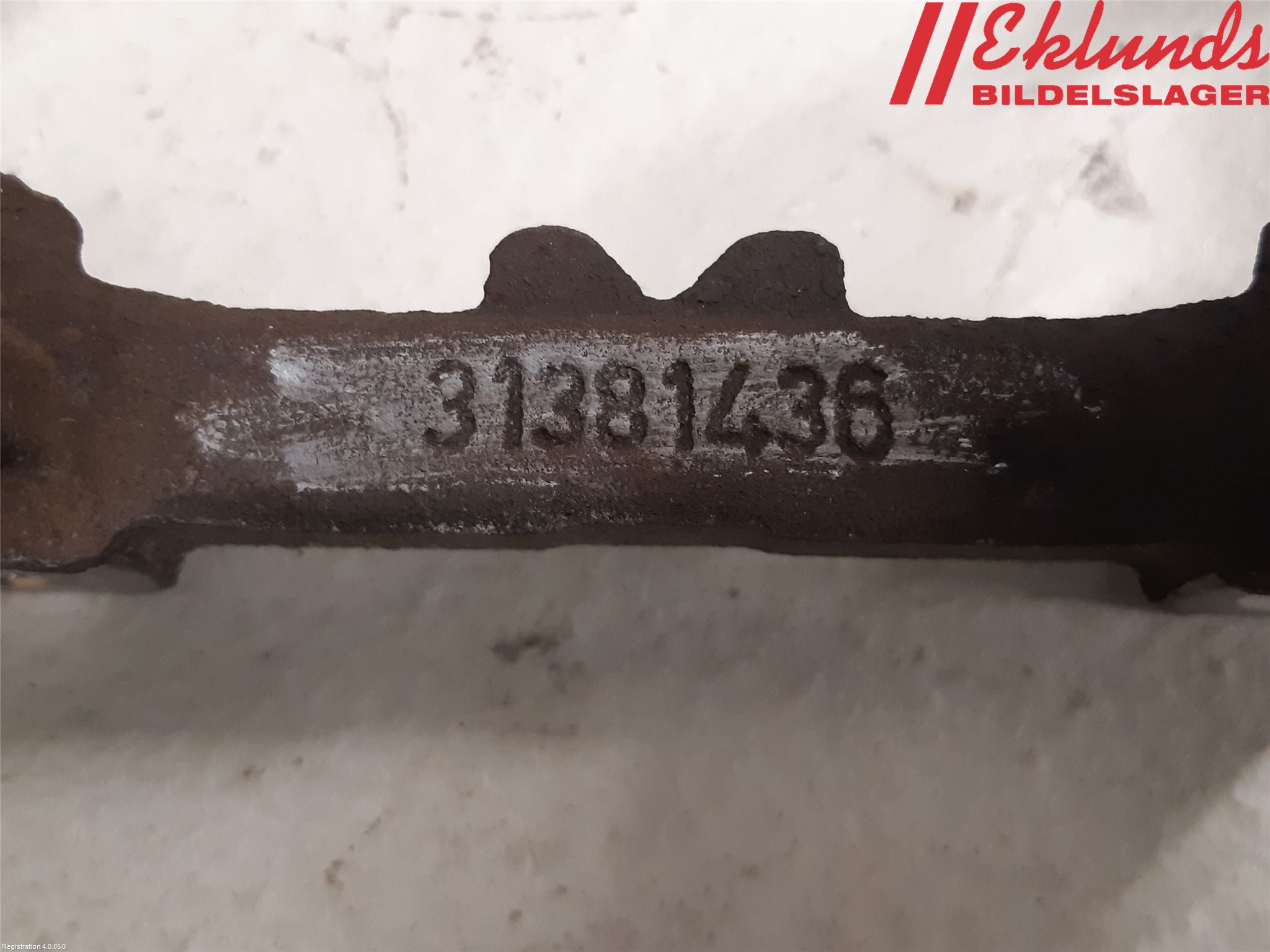 Volvo XC90/RECHARGE 16- Bromsokshållare