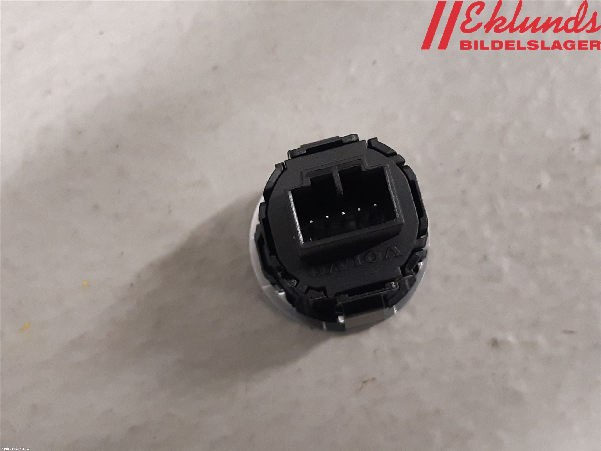 Volvo XC40/RECHARGE 18- Startknapp Personbil