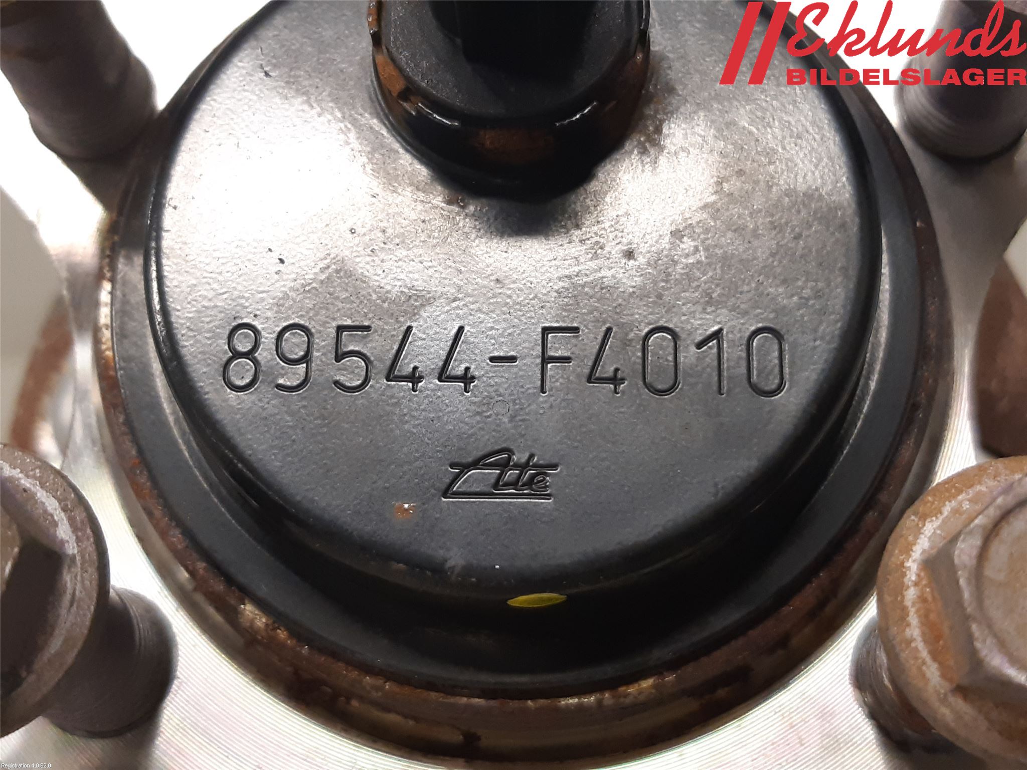 Toyota YARIS XP21 20- Nav Bak